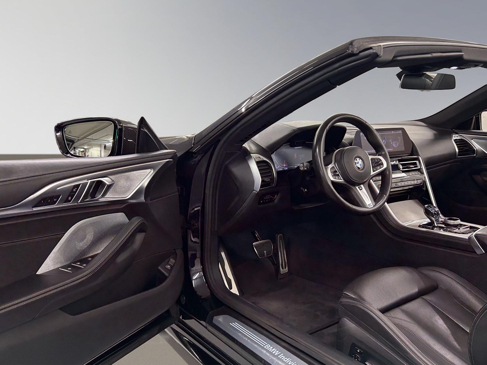BMW M850i xDrive-image-11