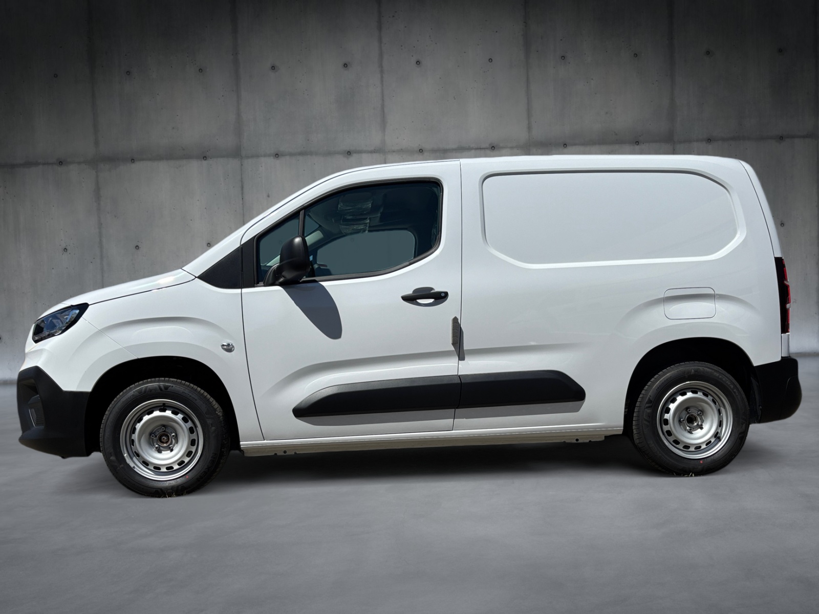 FIAT Doblo Van Easy Pro L1 BlueHDi 100 S&S 100PS-image-1