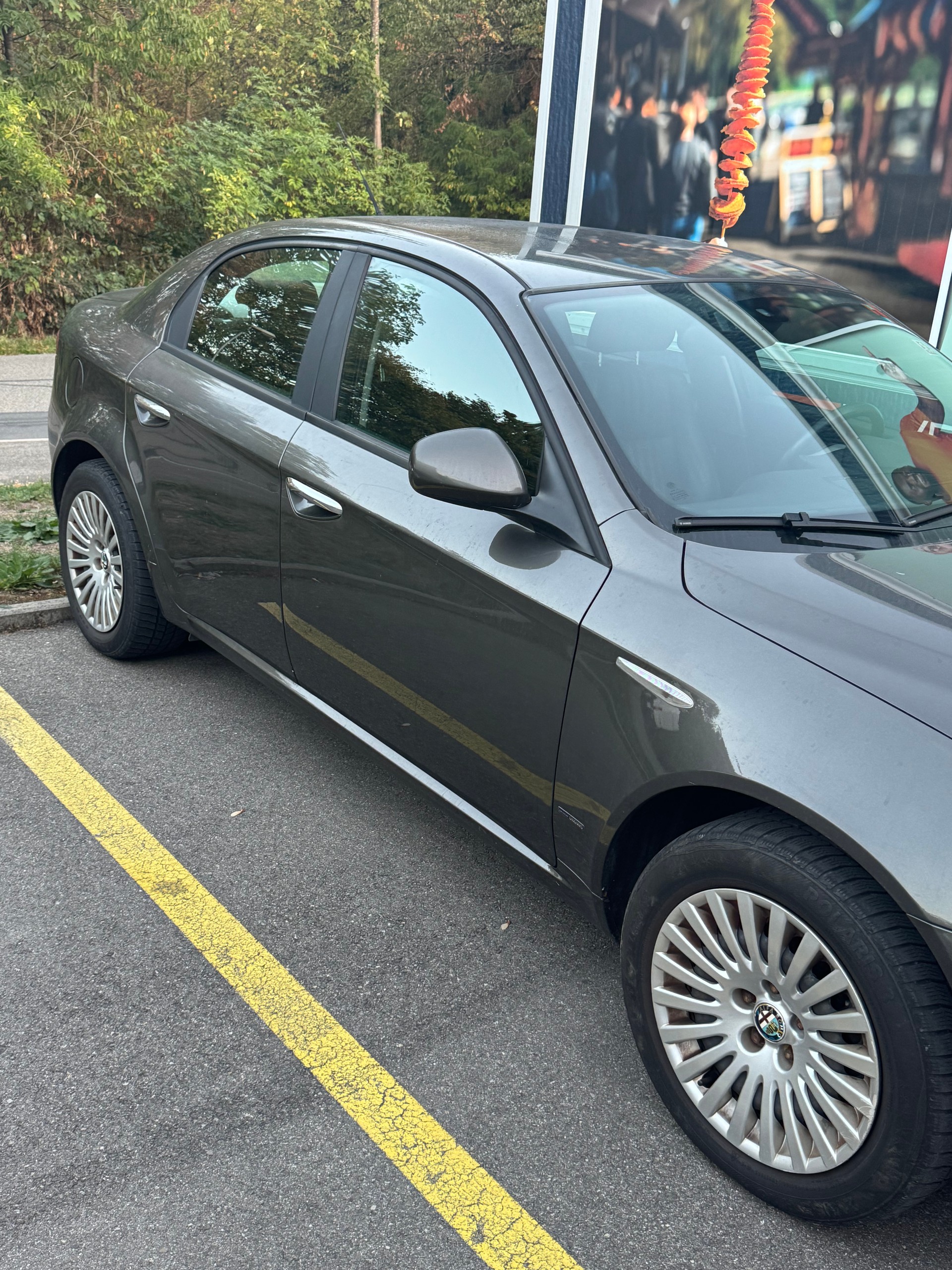 ALFA ROMEO 1.9 JTS Impression-image-1
