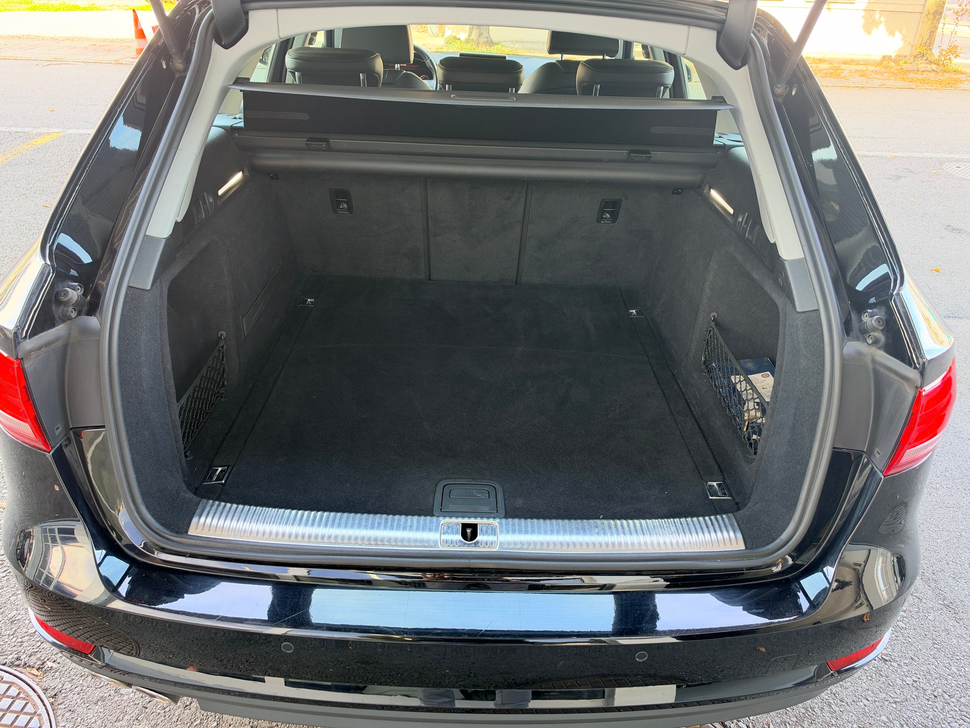 AUDI A4 Avant 2.0 TDI quattro S-tronic-image-7