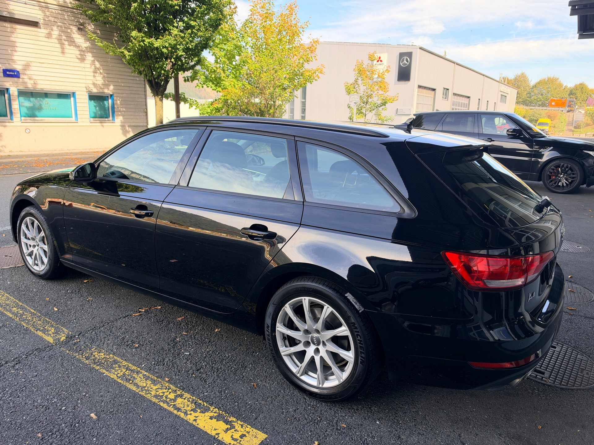 AUDI A4 Avant 2.0 TDI quattro S-tronic-image-2