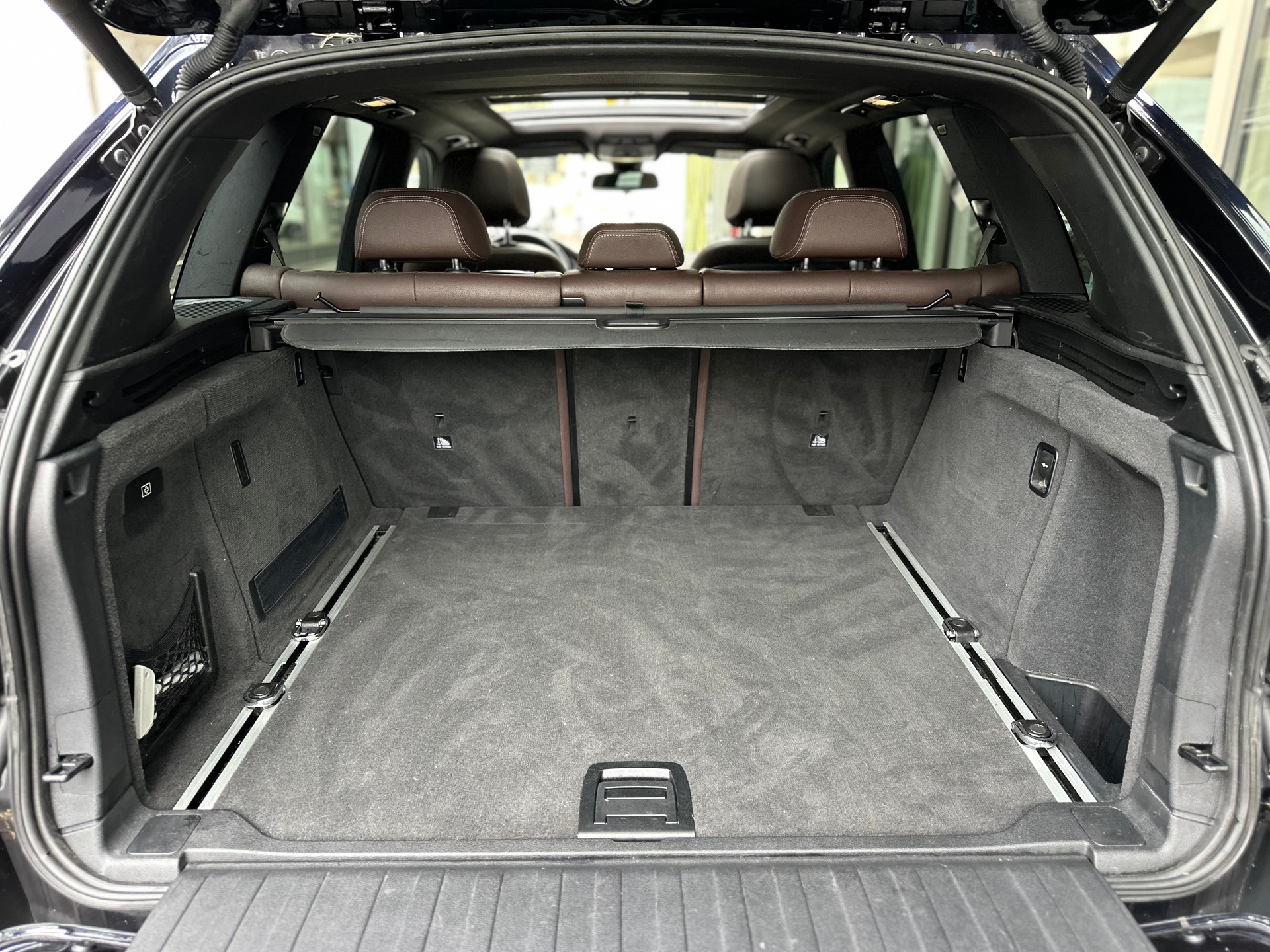 BMW X5 xDrive M50d Steptronic-image-15