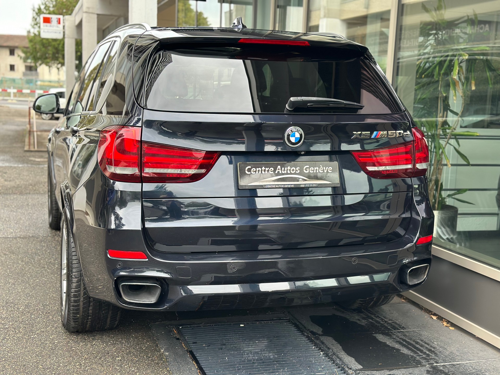 BMW X5 xDrive M50d Steptronic-image-4