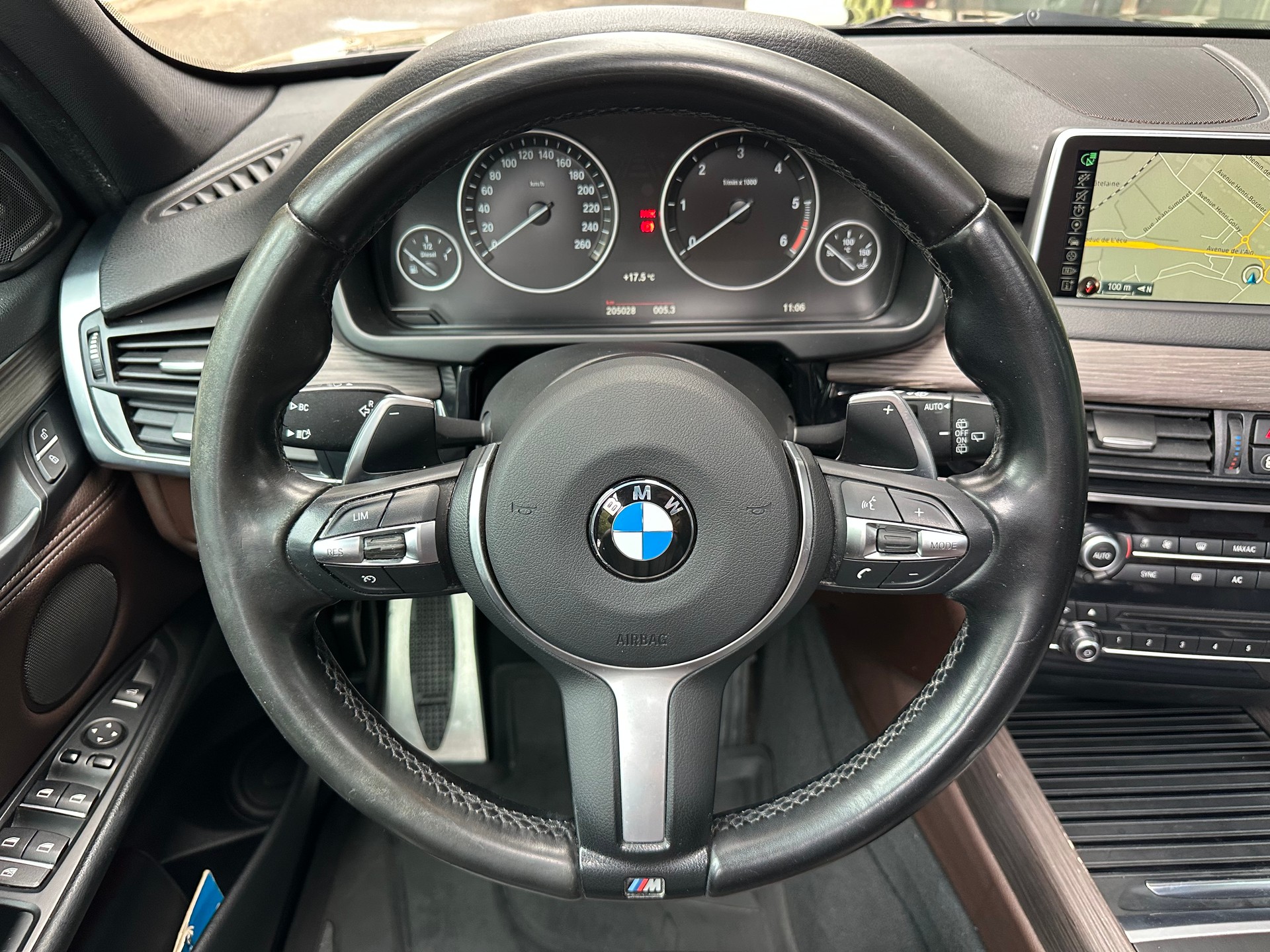 BMW X5 xDrive M50d Steptronic-image-9