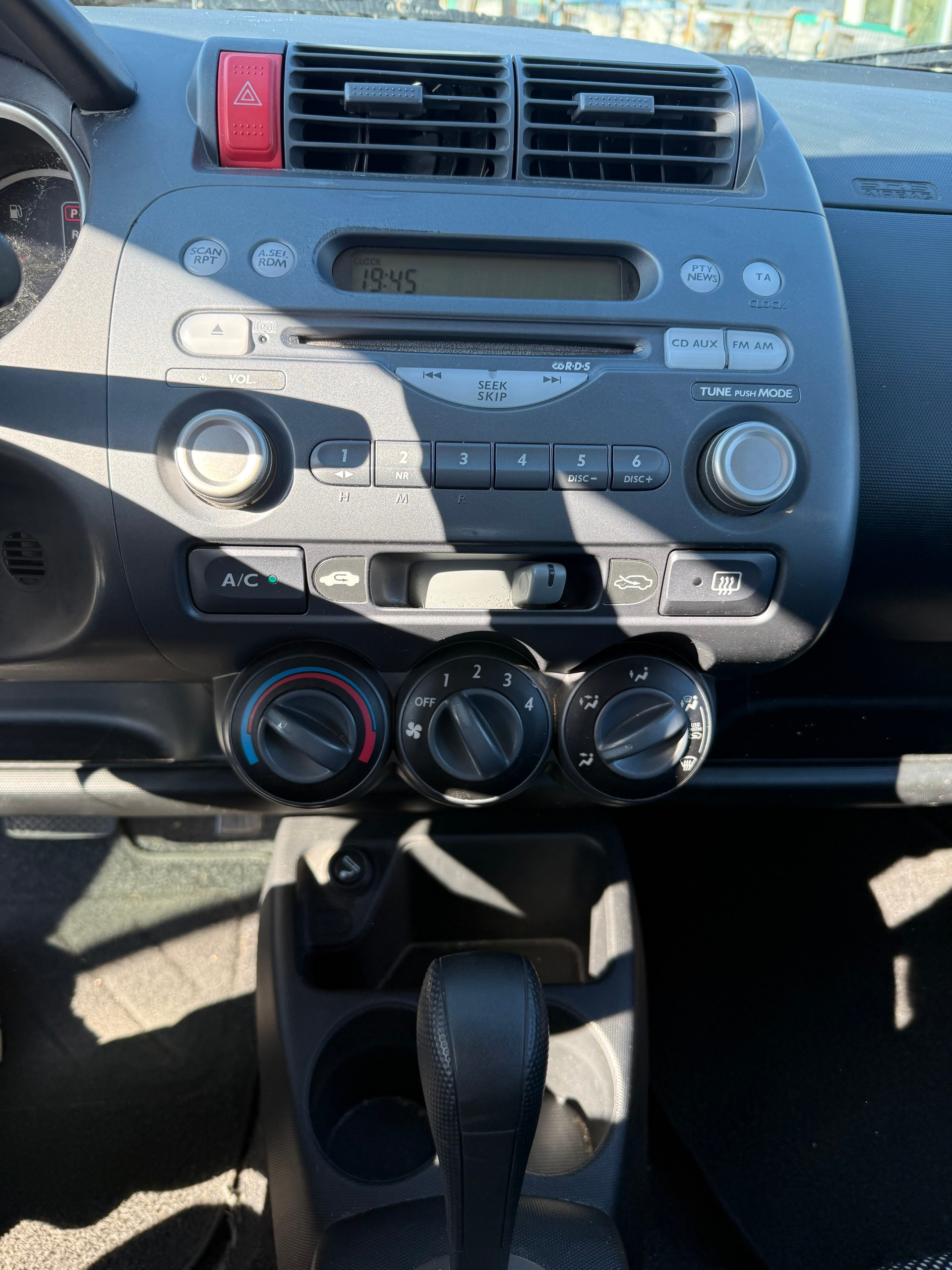 HONDA Jazz 1.4i Fresh-image-10