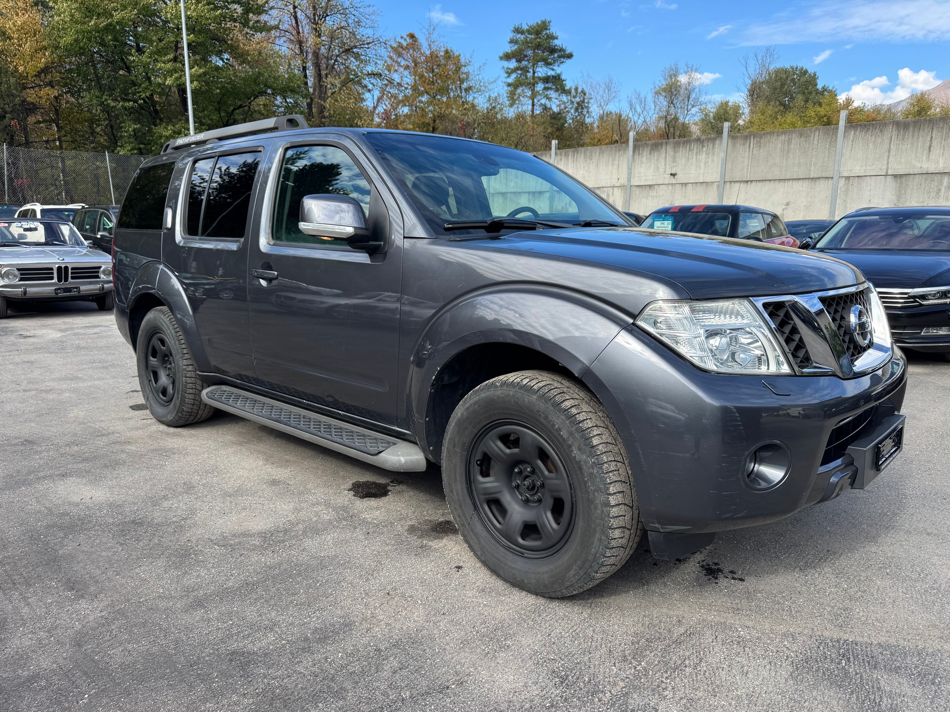 NISSAN Pathfinder 2.5 dCi XE-image-1