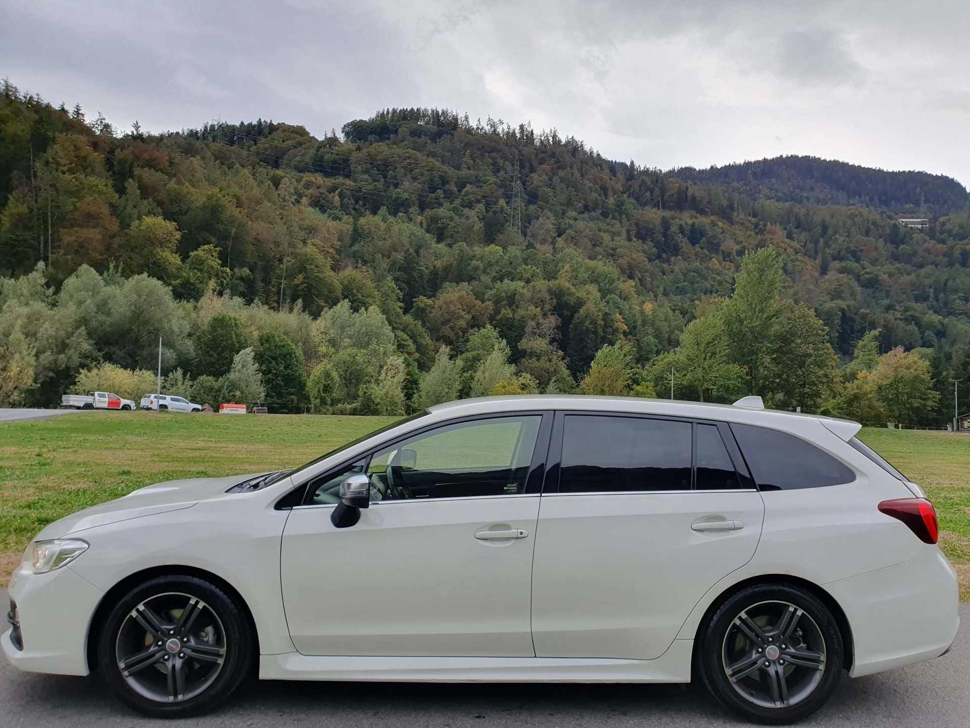 SUBARU Levorg 1.6 GT AWD-image-4