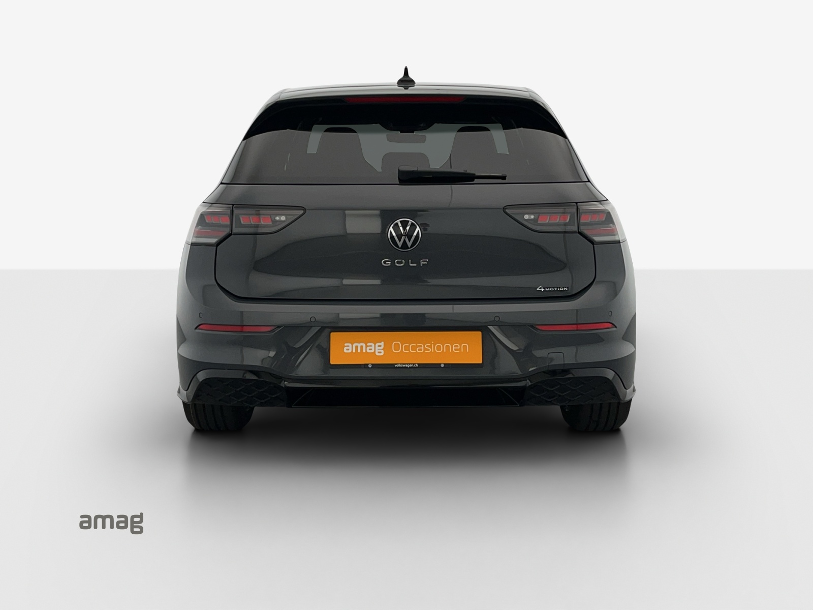 VW Golf 2.0 TSI R-Line DSG 4 Motion-image-3