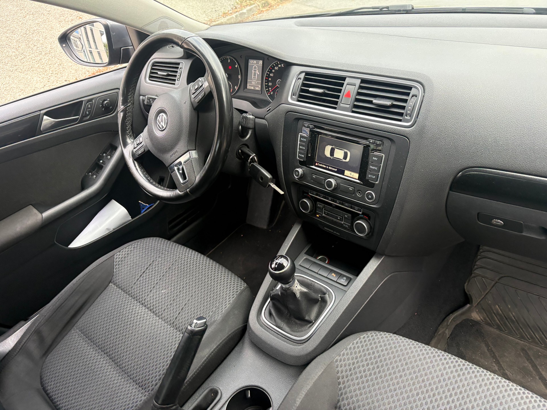 VW Jetta 1.6 TDI BlueMotion Technology Comfortline-image-4
