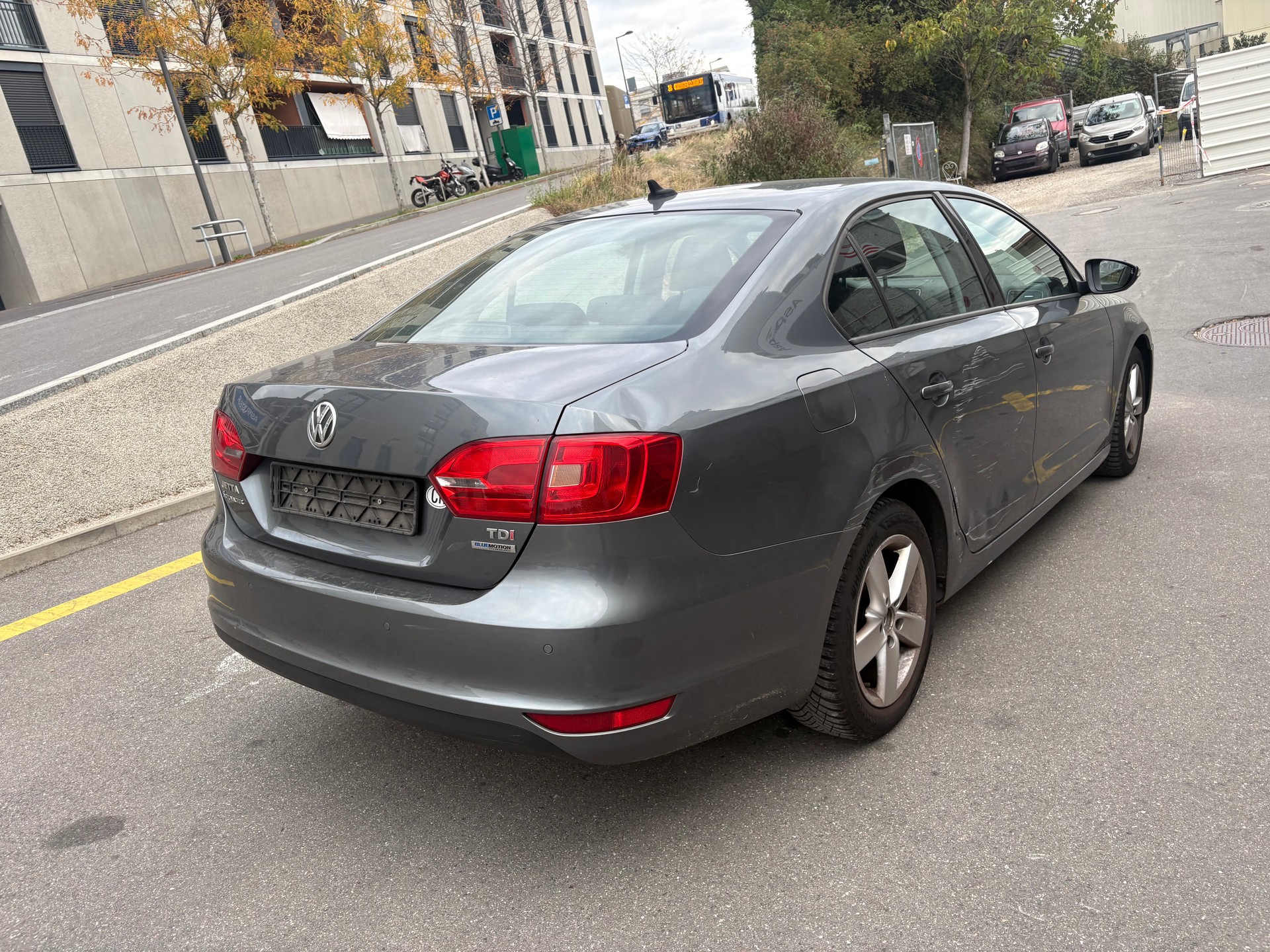 VW Jetta 1.6 TDI BlueMotion Technology Comfortline-image-3
