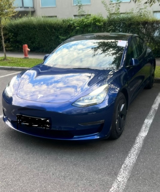 Car photo