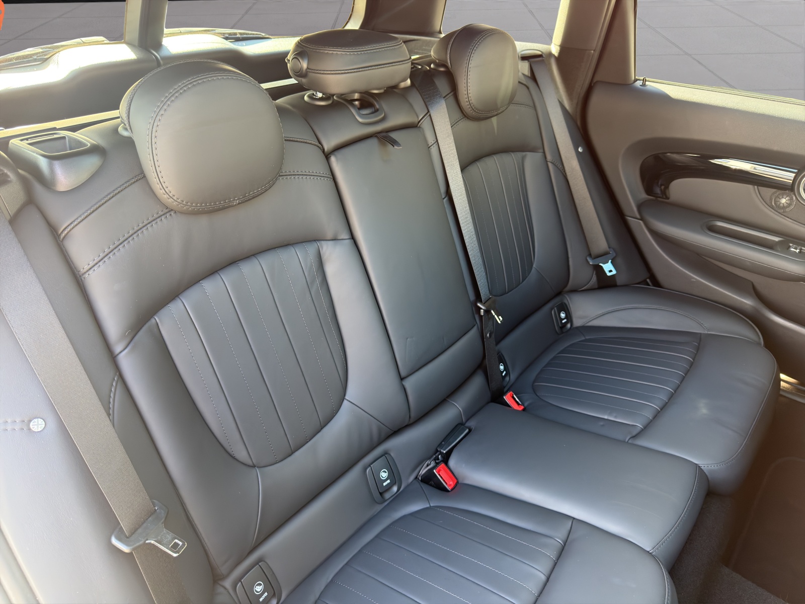 MINI Clubman F54 2.0i John Cooper Works ALL4-image-14