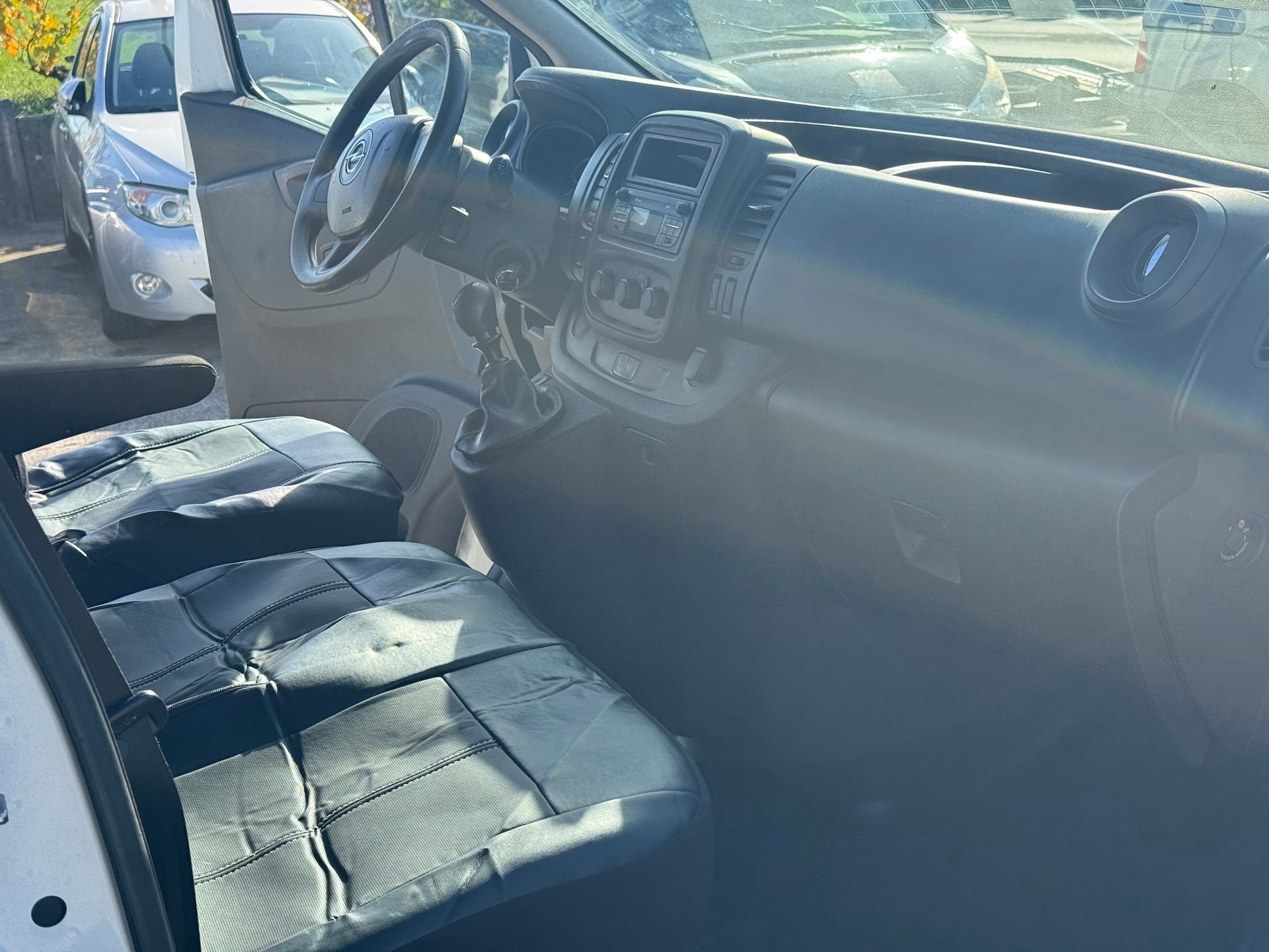 OPEL Vivaro 1.6 CDTI 2.9t L2H1-image-13