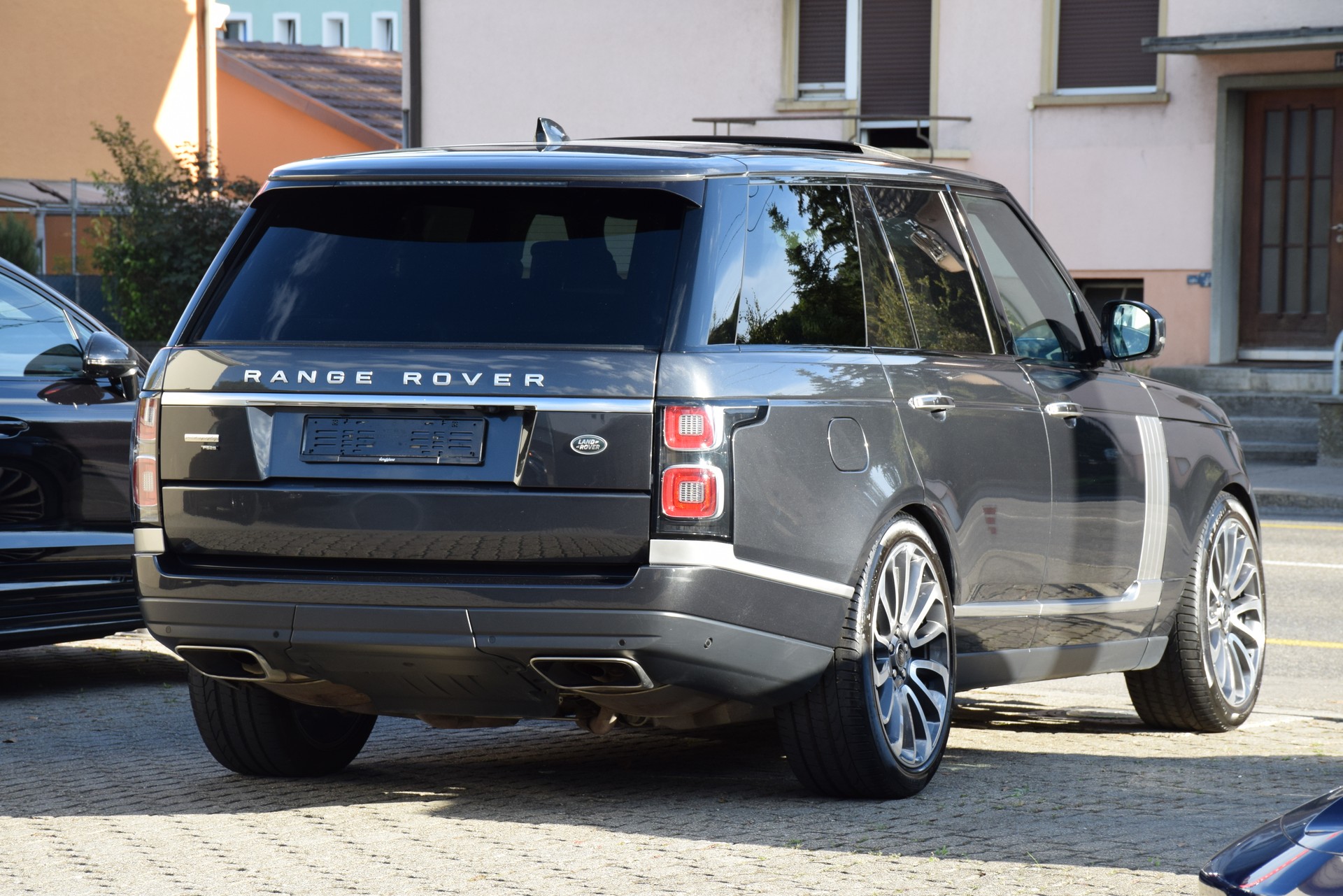 LAND ROVER Range Rover 5.0 V8 S/C AB Automatic-image-9