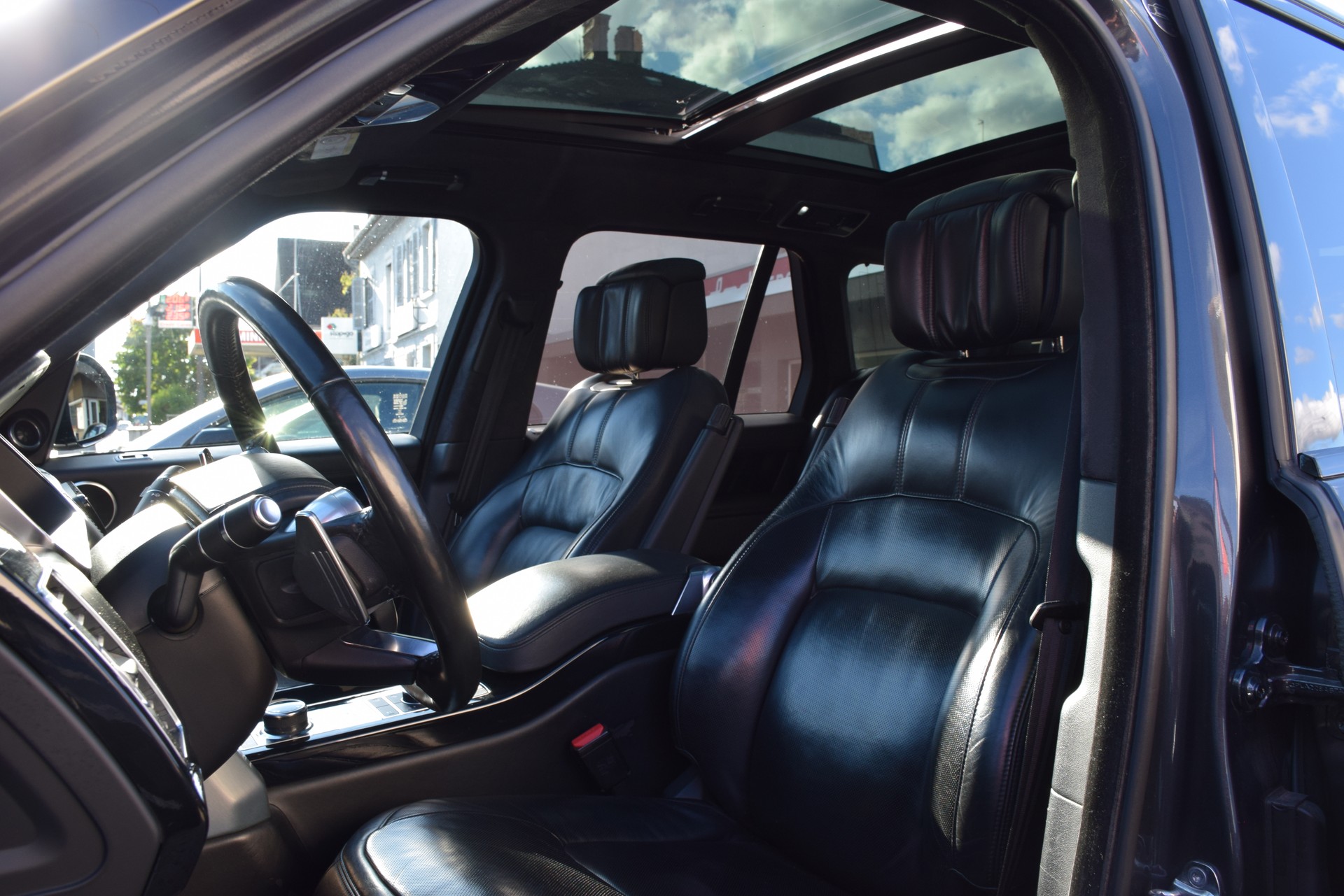 LAND ROVER Range Rover 5.0 V8 S/C AB Automatic-image-12
