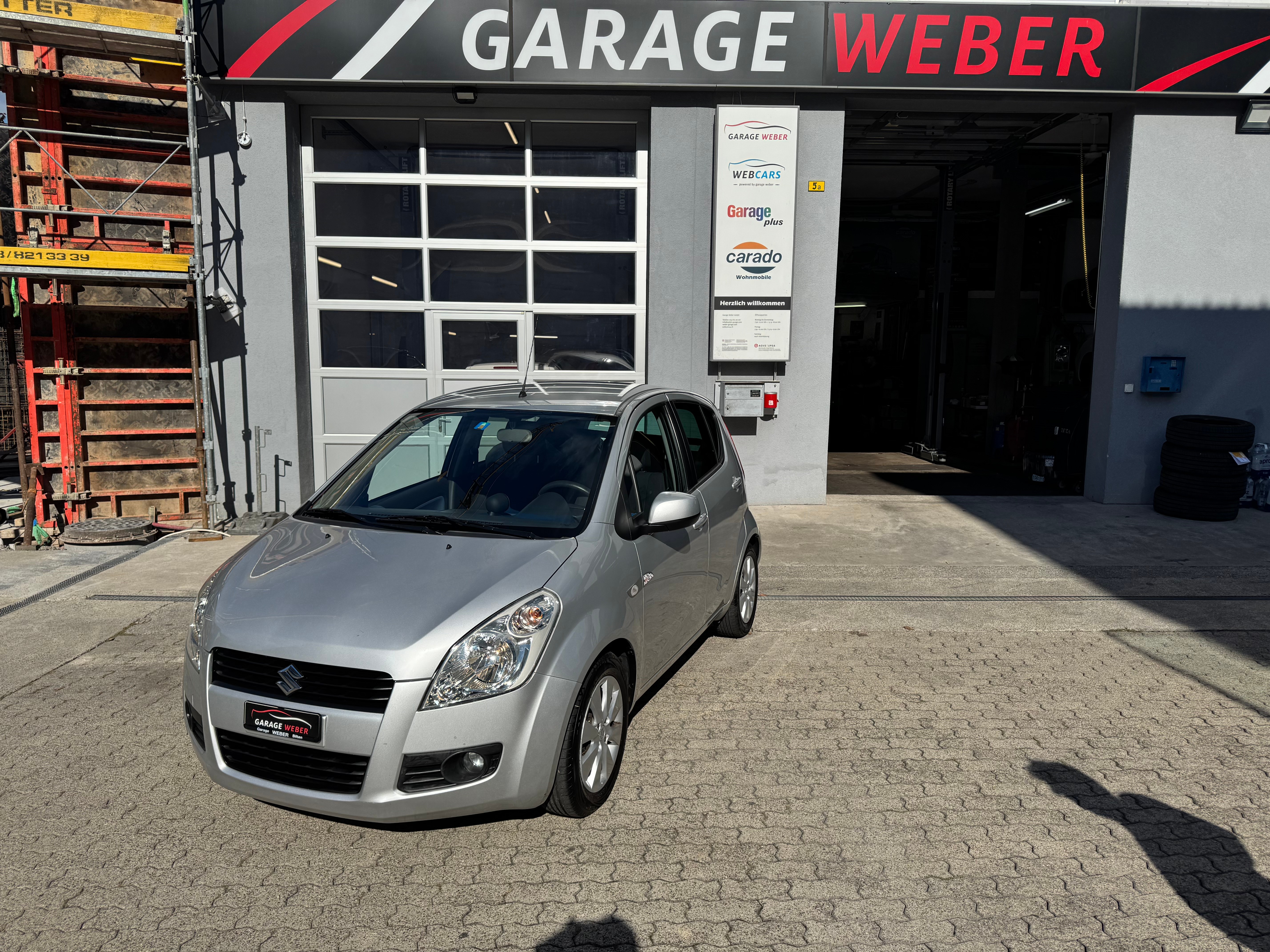 Car photo