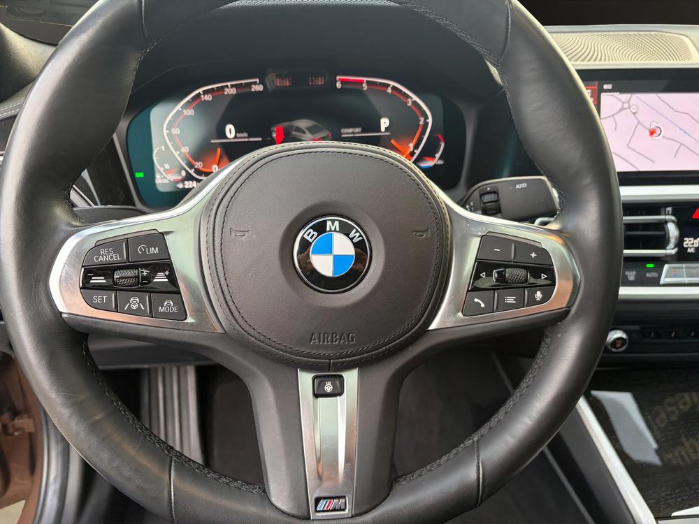 BMW 330d xDrive Steptronic Luxury Line-image-16