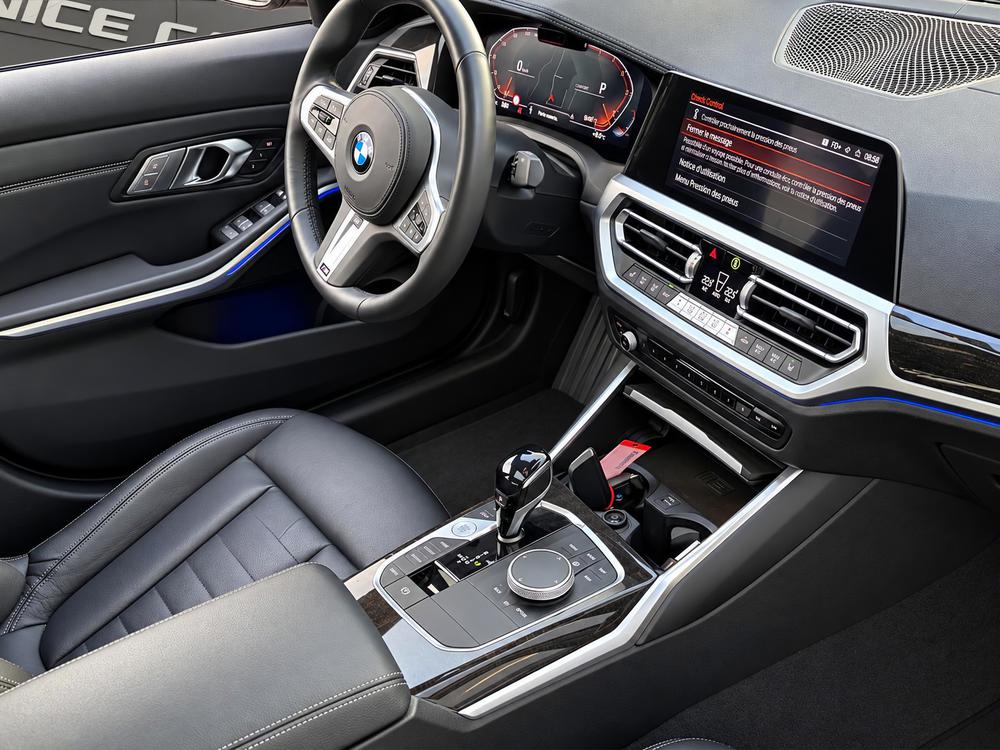 BMW 330d xDrive Steptronic Luxury Line-image-24