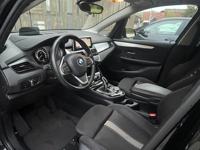 BMW 218d xDrive Active Tourer Steptronic-image-14