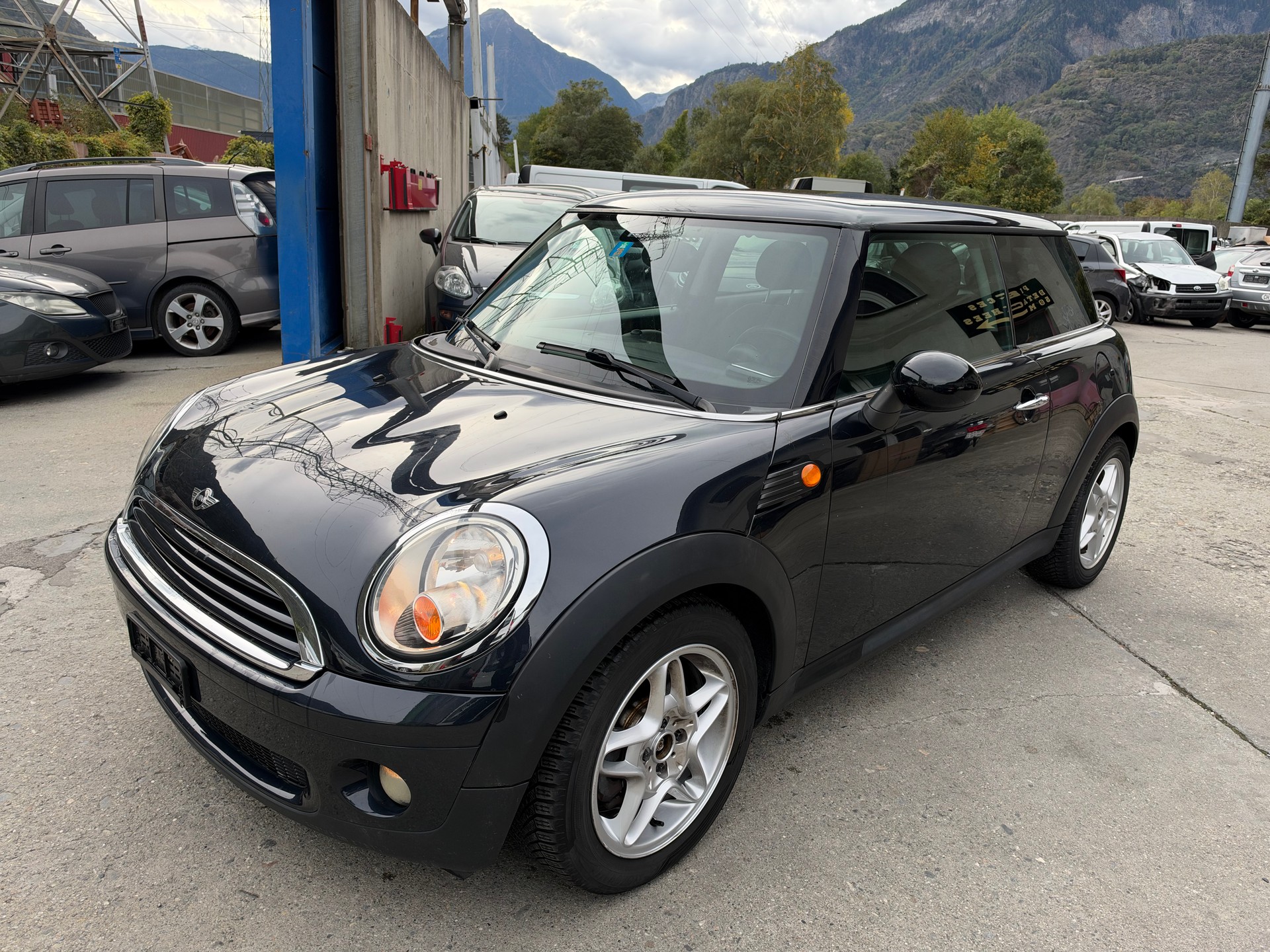 MINI One-image-0