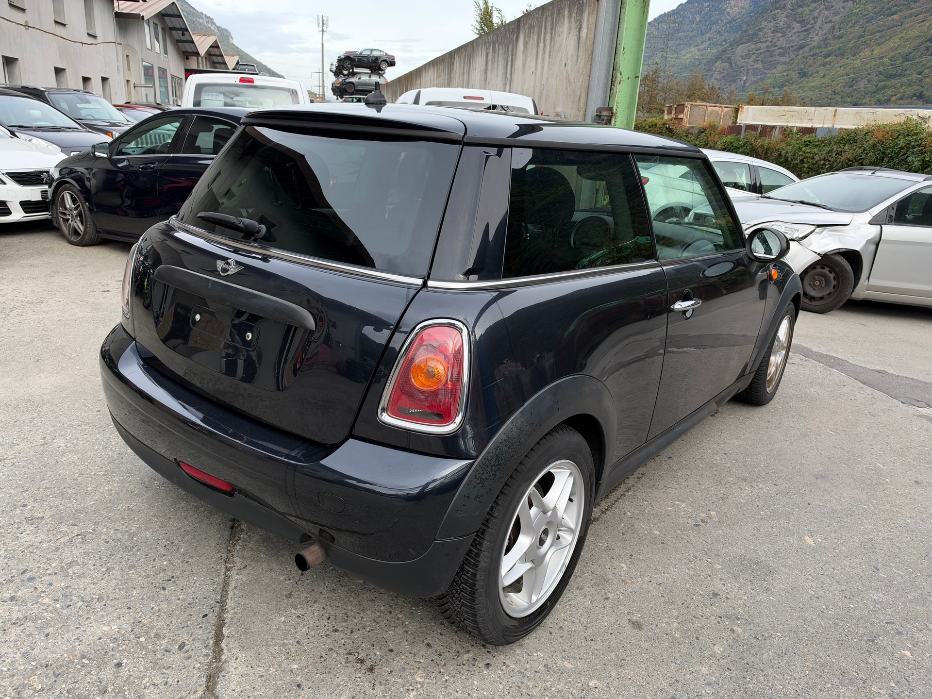 MINI One-image-5