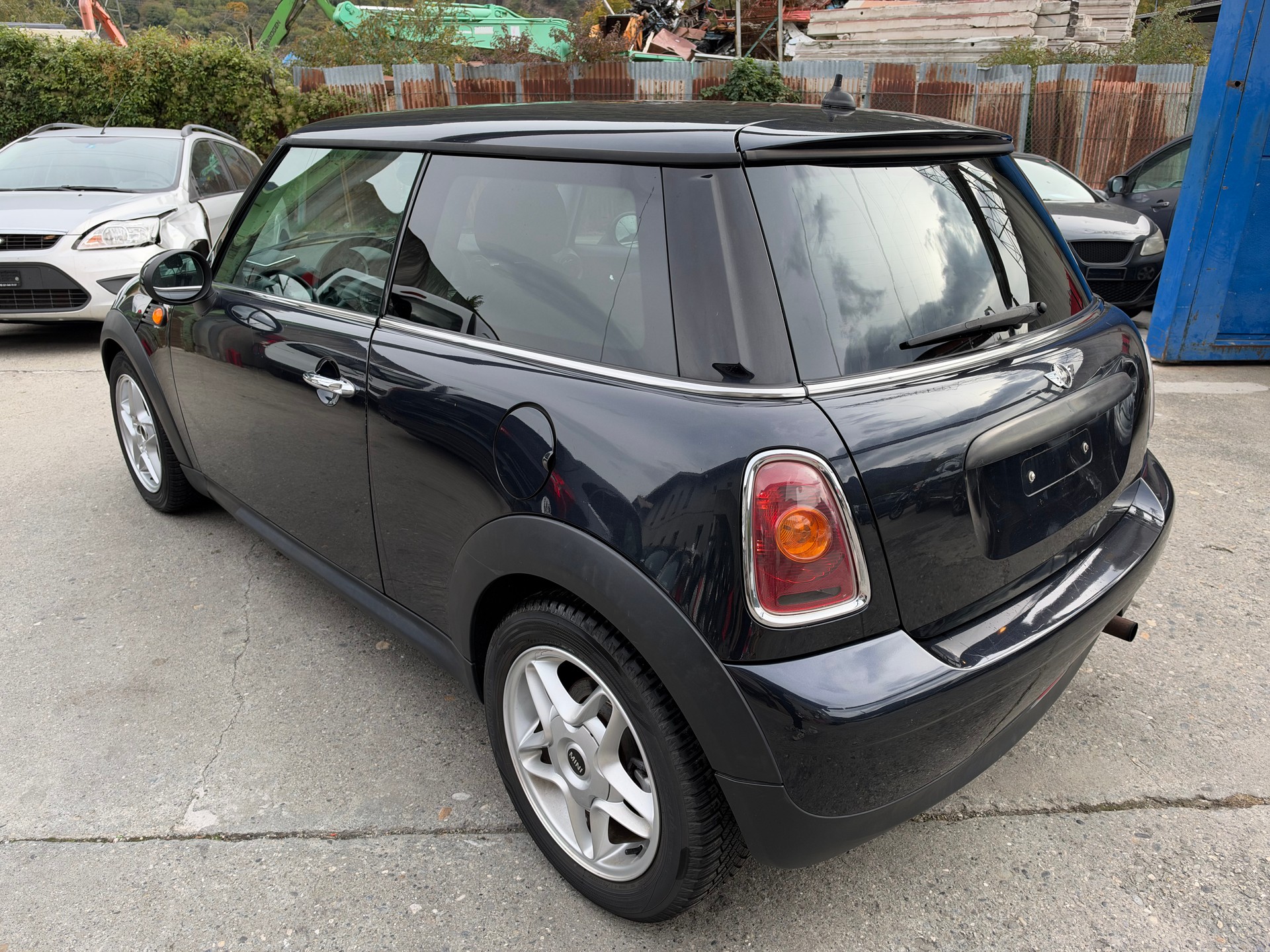 MINI One-image-7