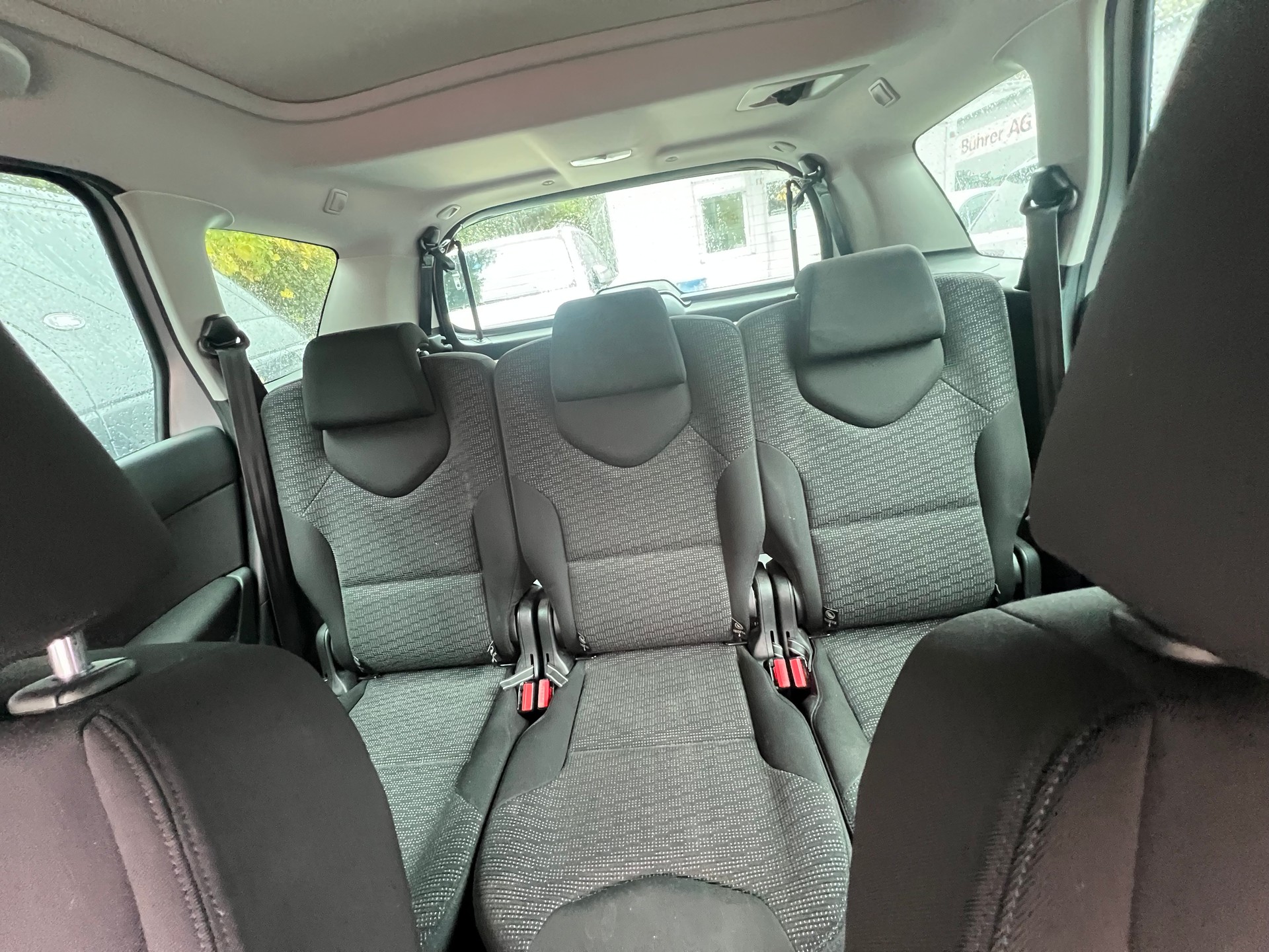 PEUGEOT 308 SW 2.0 HDI Sport Automatic-image-6
