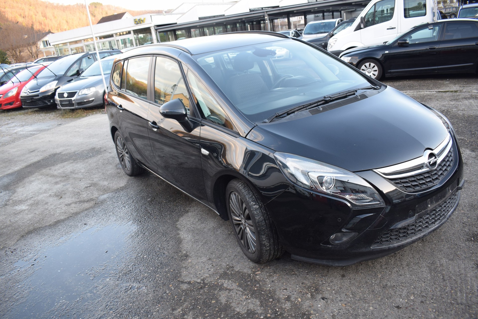 OPEL Zafira Tourer 1.4i 16V Cosmo-image-2