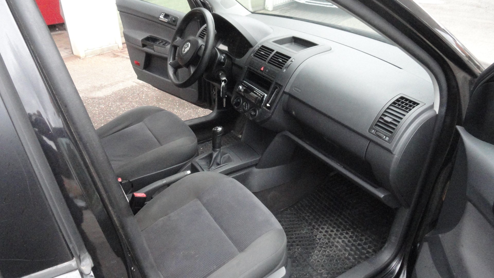 VW Polo 1.4 16V Comfortline-image-10