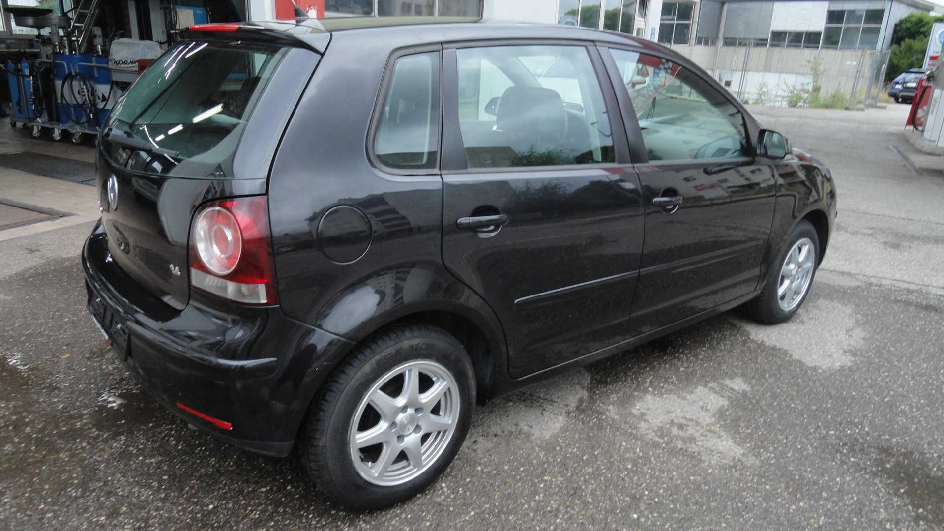VW Polo 1.4 16V Comfortline-image-1