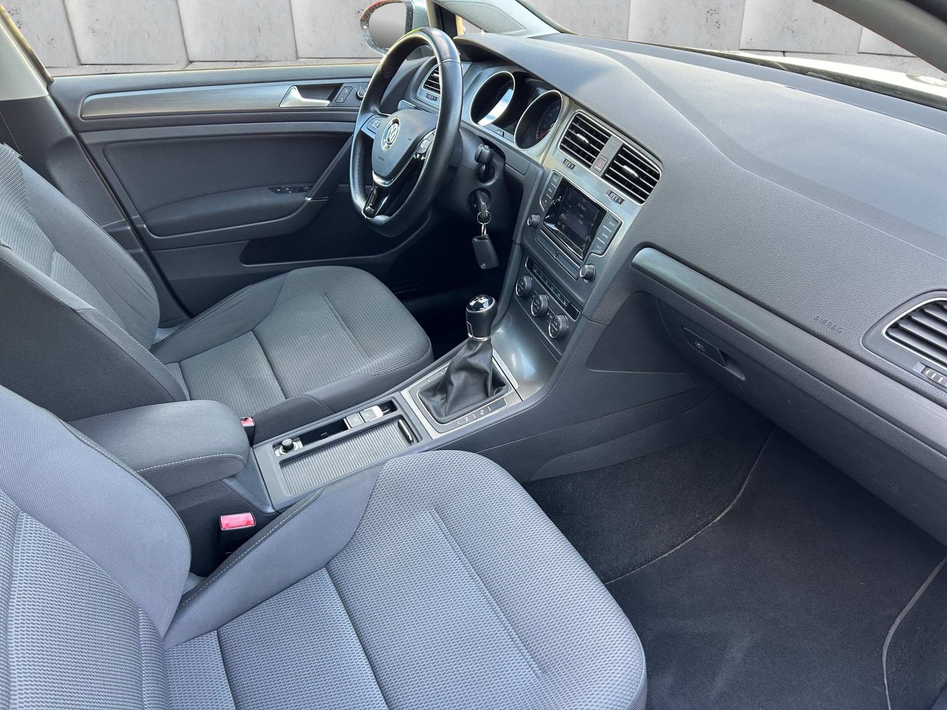 VW 1.6 TDi 105 PS-image-9