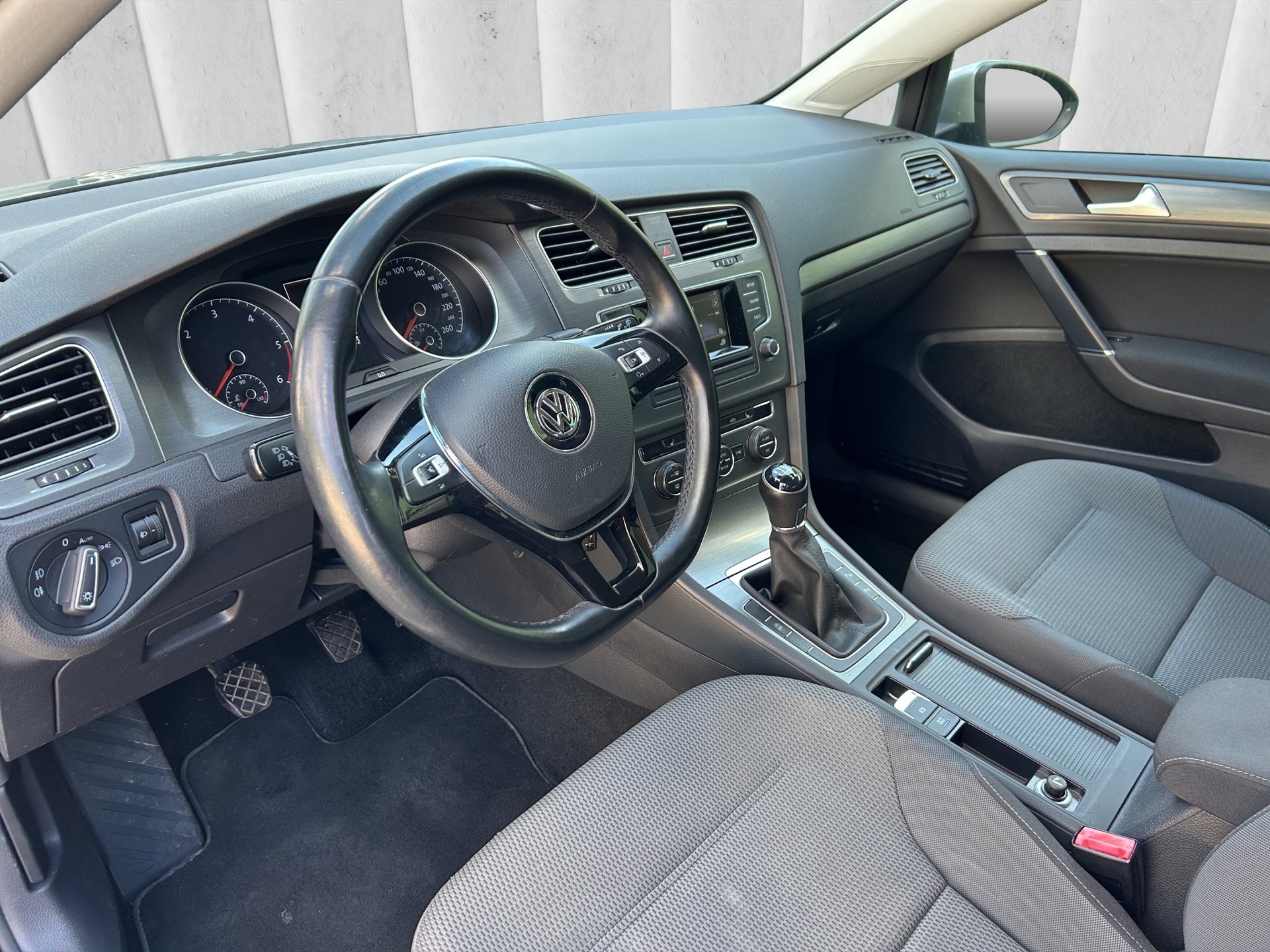 VW 1.6 TDi 105 PS-image-8