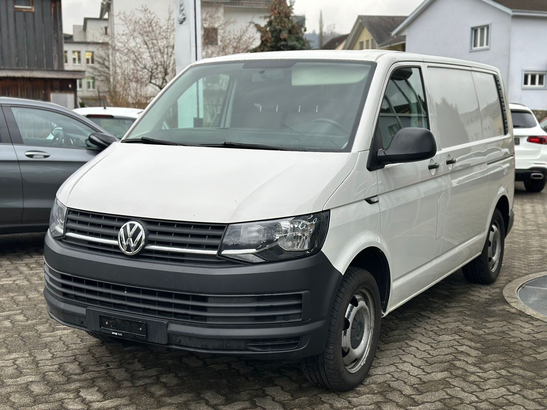 VW T6 2.0 TDI Euro 6-image-1
