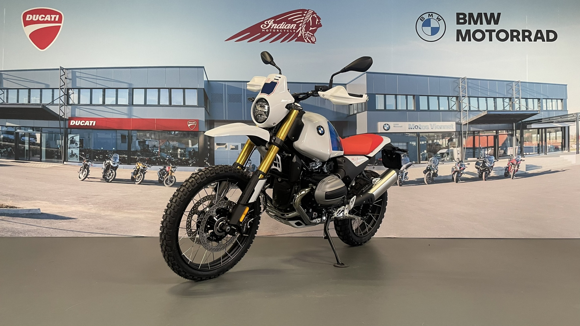BMW R 12 G/S BMSI Service inclus 3 ans ou 30'000km offert sous-showroom-element-2