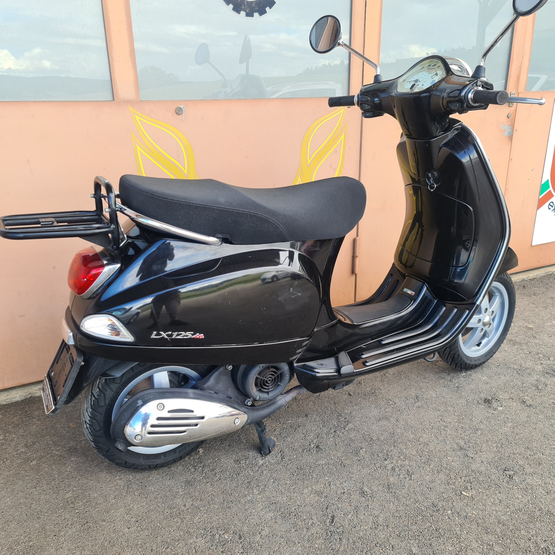 PIAGGIO Vespa 125 LX4 i.e.-image-3