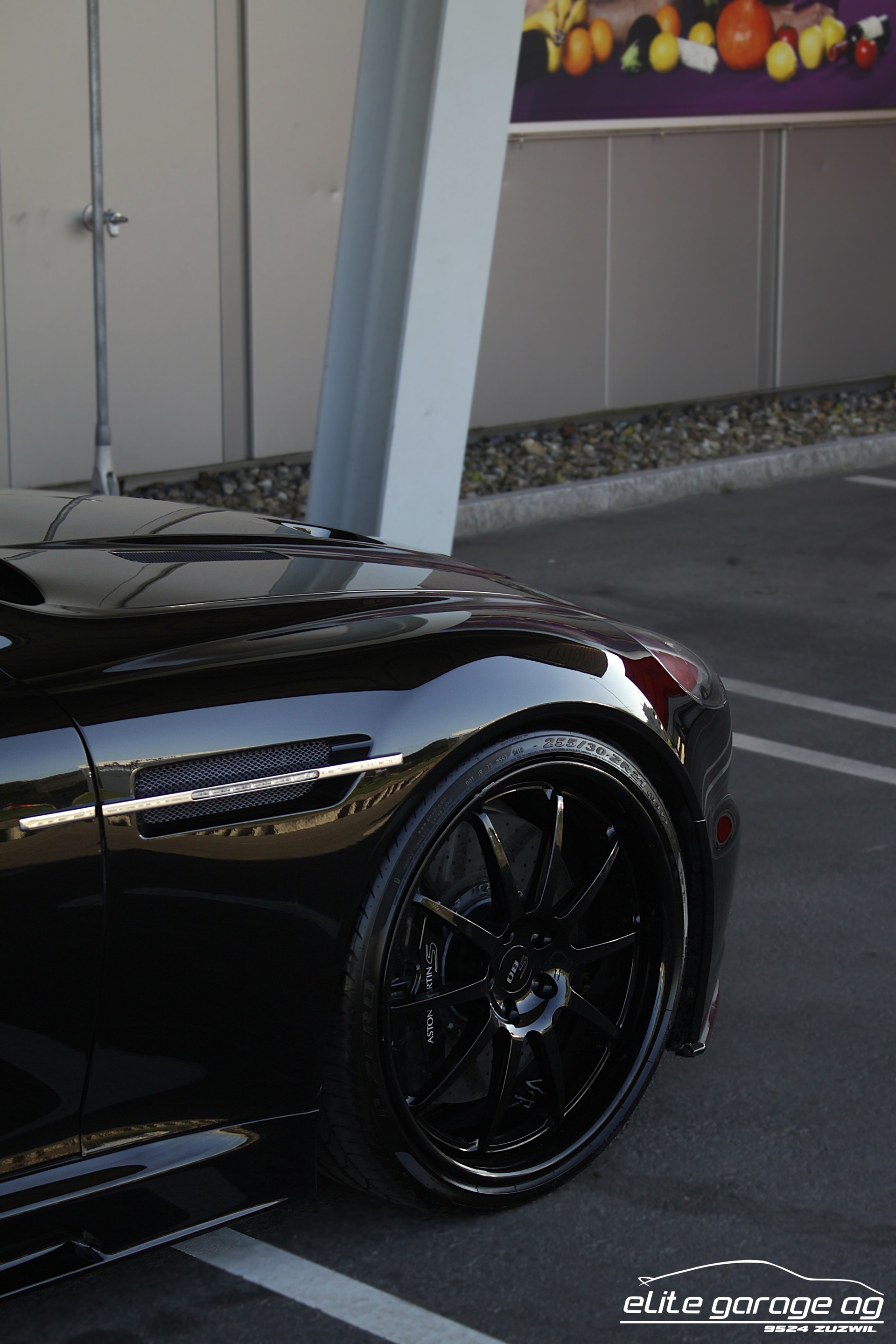 ASTON MARTIN DBS Coupé HANDSCHALTER MANSORY-image-10