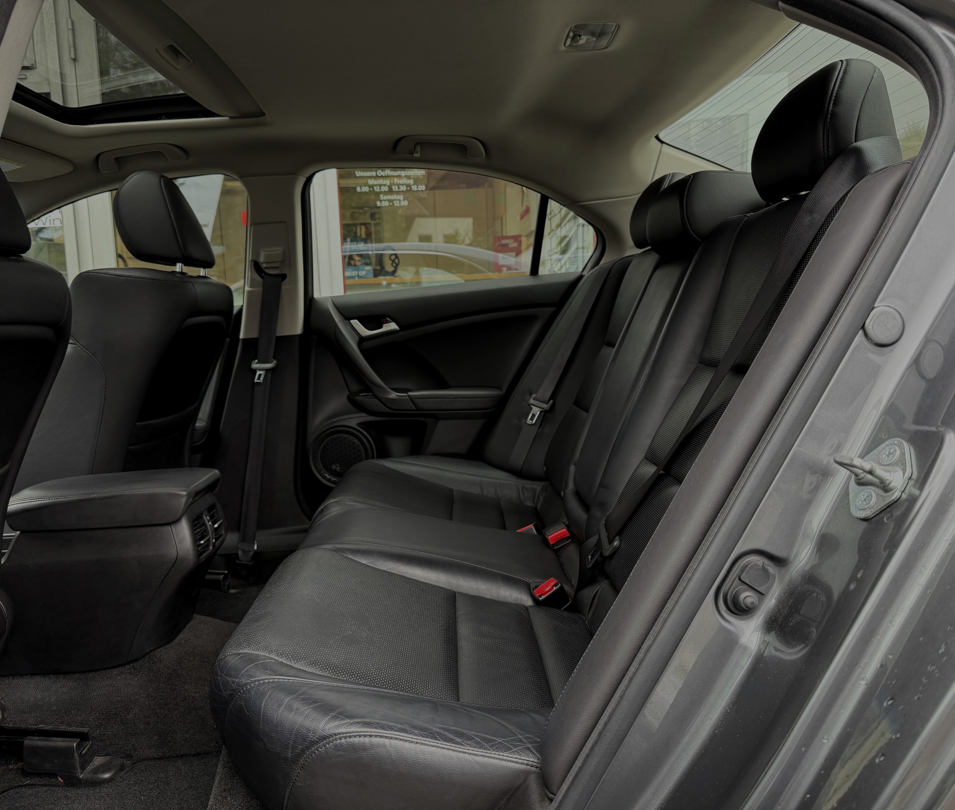 HONDA Accord 2.4i 16V Executive Automatic-image-8