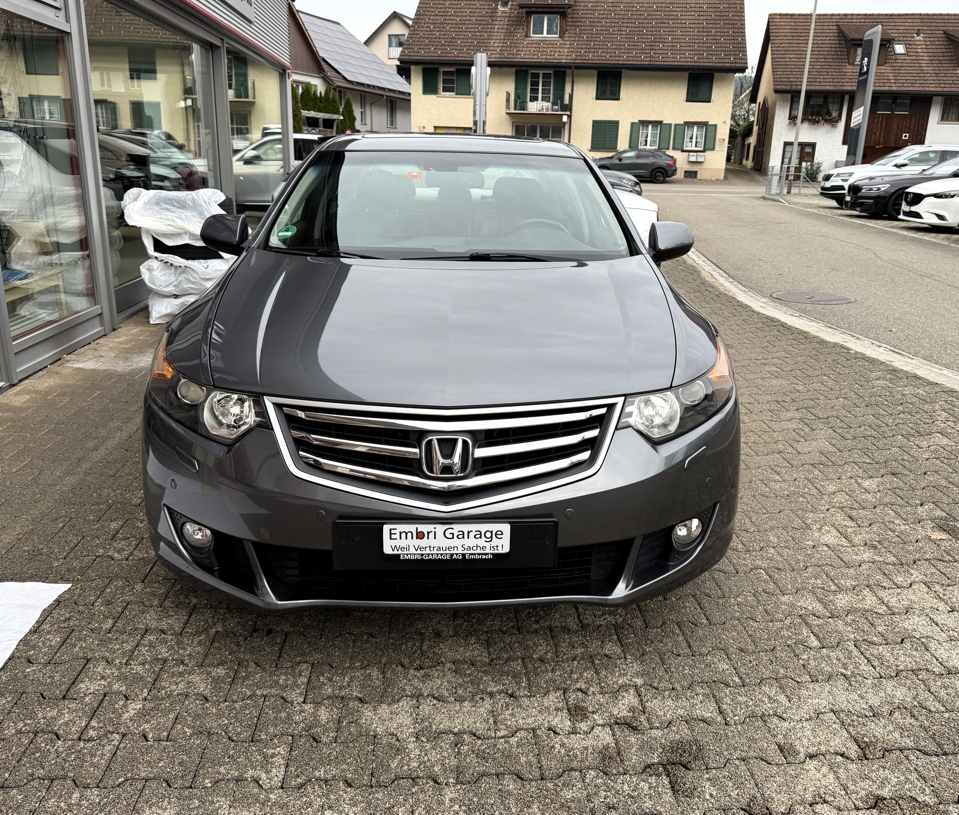 HONDA Accord 2.4i 16V Executive Automatic-image-1
