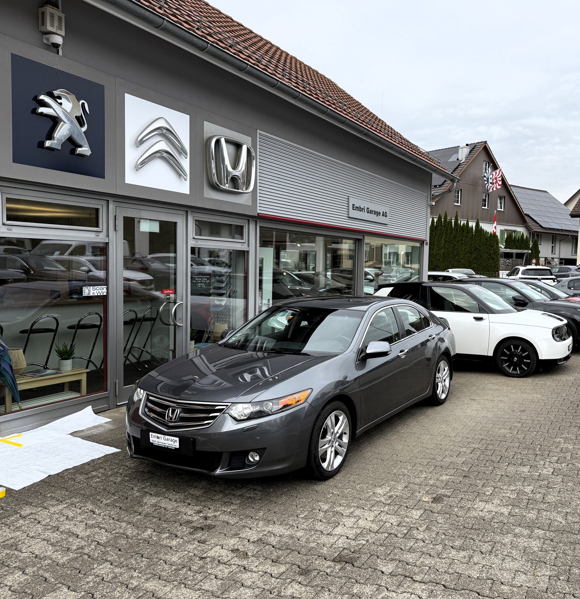 HONDA Accord 2.4i 16V Executive Automatic-image-0