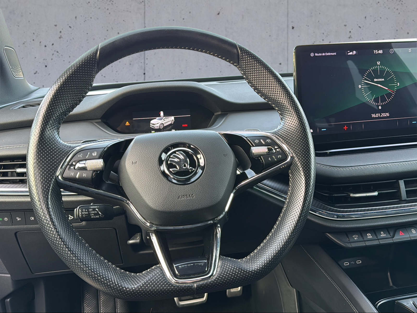 SKODA Enyaq iV 60 SportLine-image-3