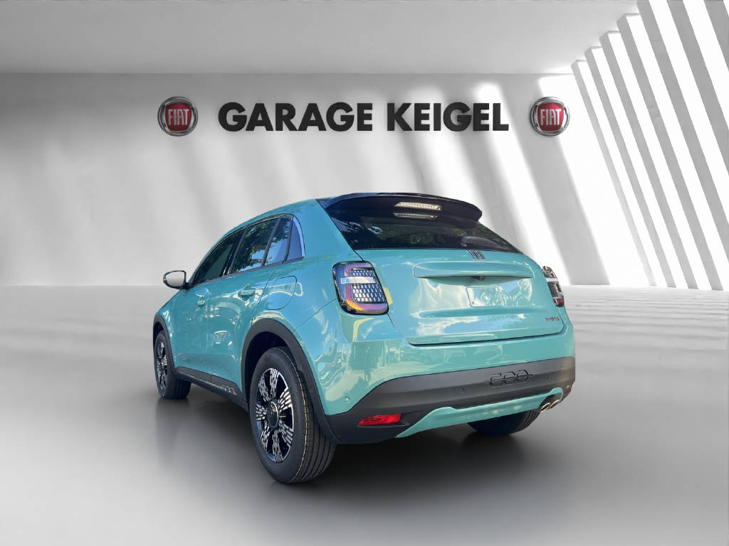 FIAT 600 1.2 Hybrid 136 Cult Swiss Edition-image-2