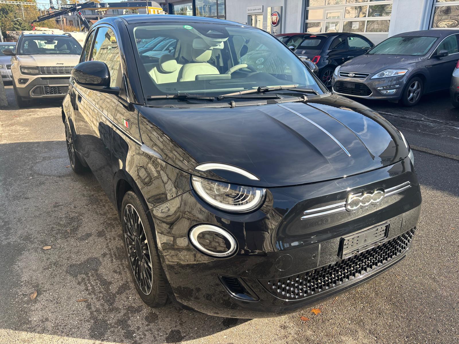 FIAT 500 3+1 electric 87 kW La Prima-image-1