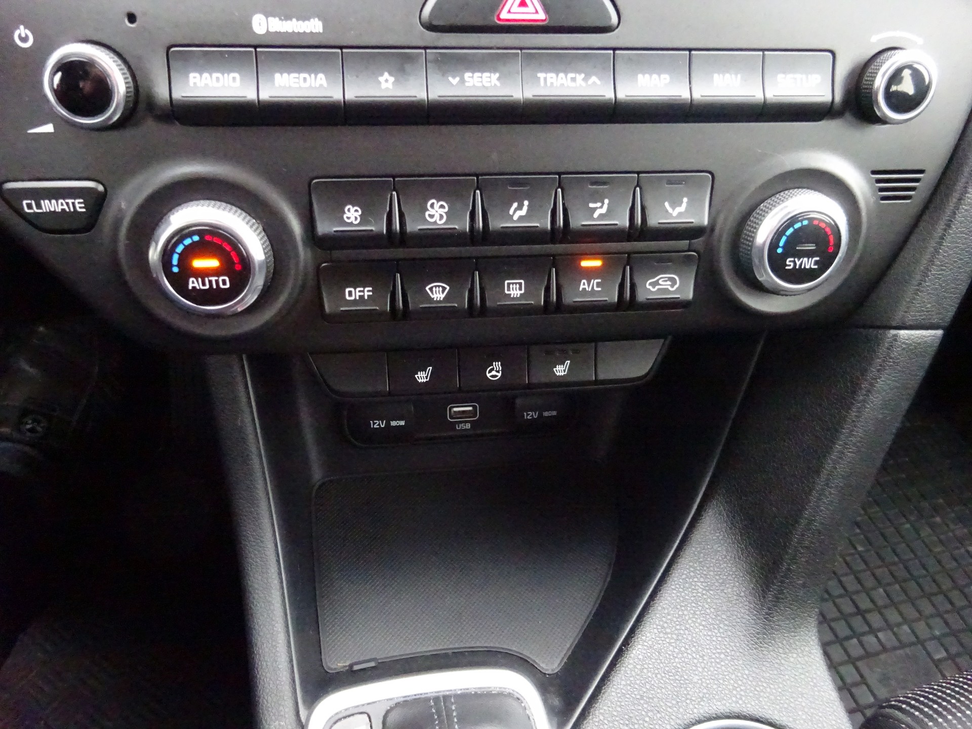 KIA Sportage 1.6CRDi Mild Hybrid Power 2020 - MIT WERKSGARANTIE4WD Automat - MFK 11.2025 - AHK 1600KG-image-10