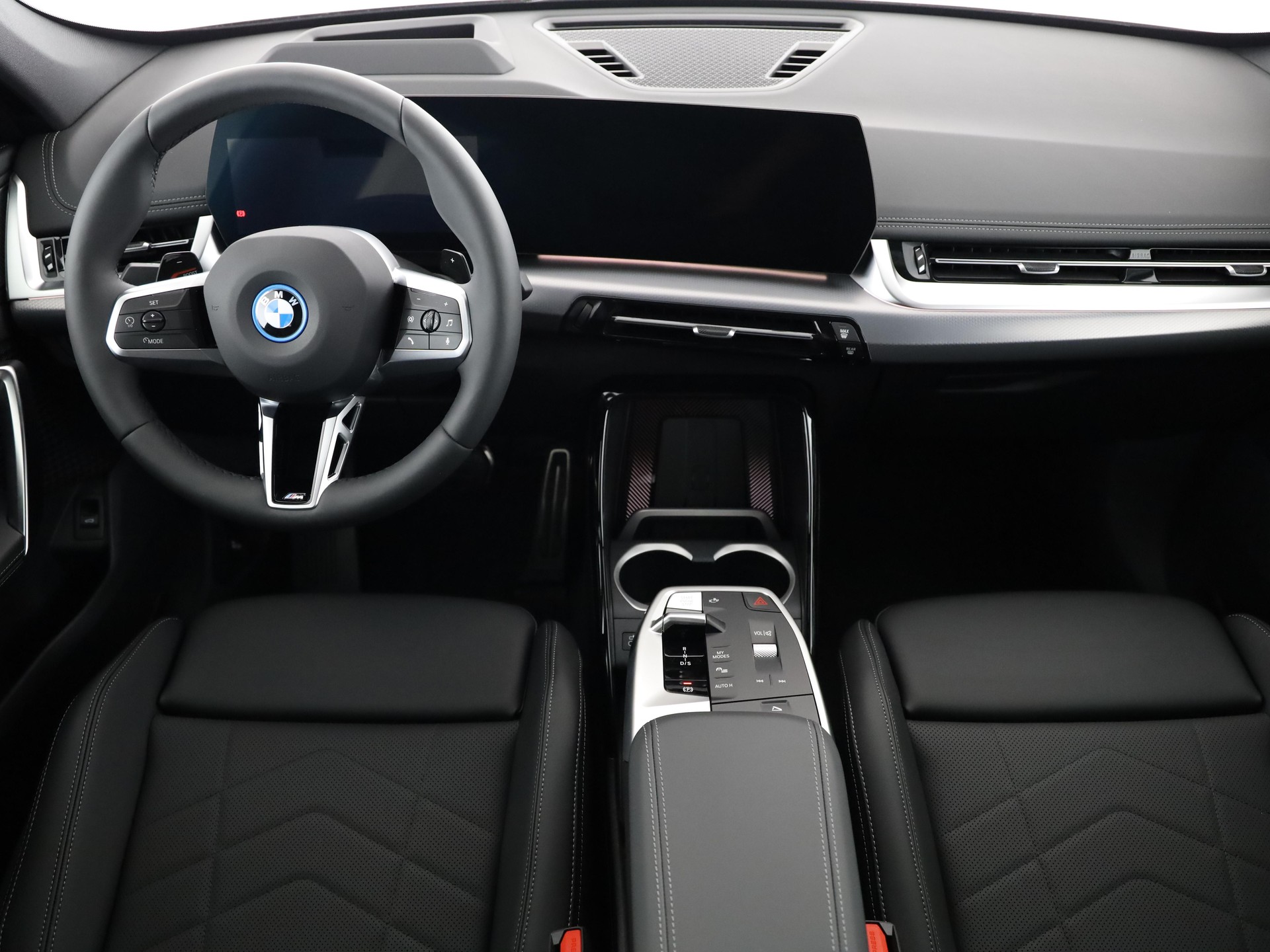 BMW X1 25e xDrive-image-4