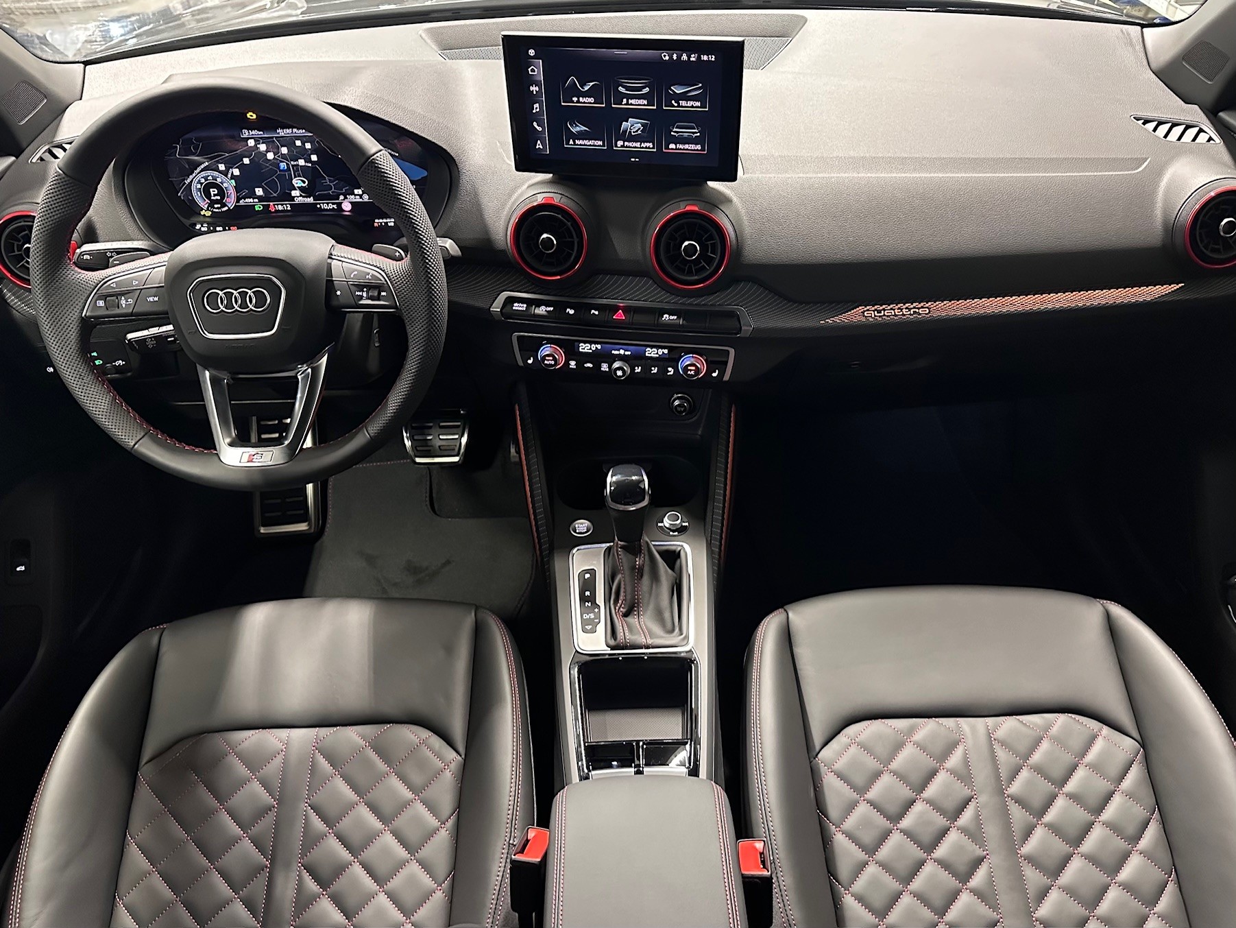 AUDI Q2 40 TFSI S line Attraction quattro S-tronic-image-8