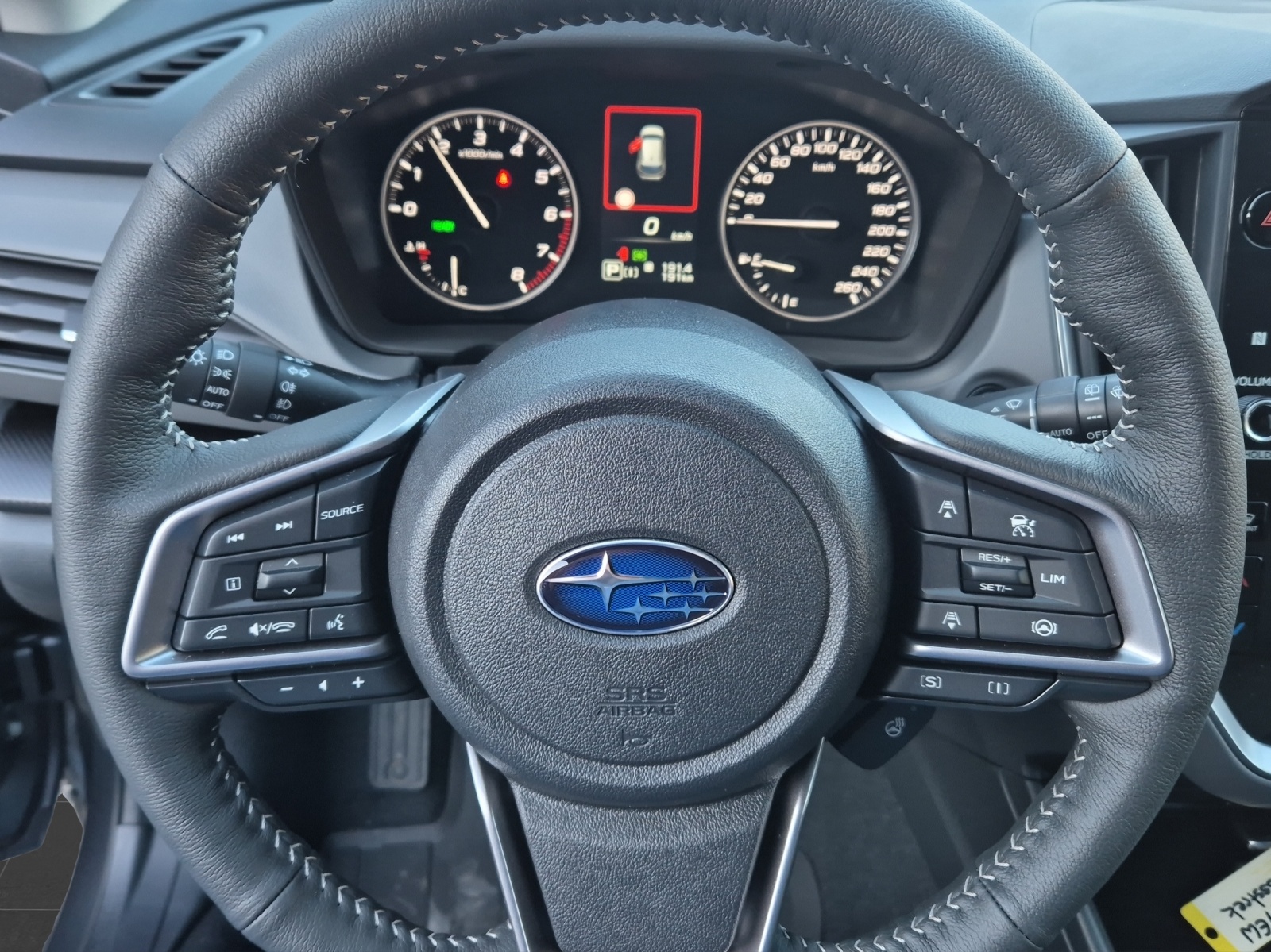 SUBARU Crosstrek 2.0 e-Boxer Passion AWD Lineartronic-image-9