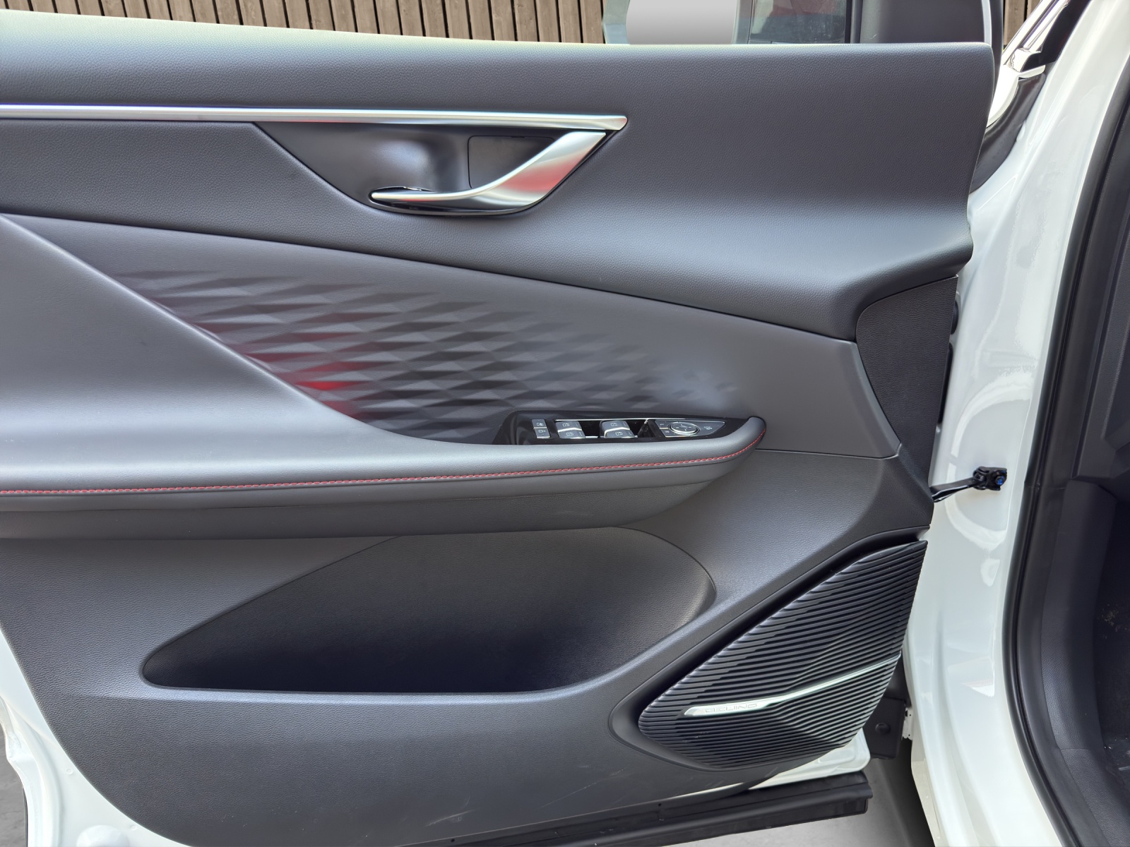 BAIC X55 1.5 Premium-image-13