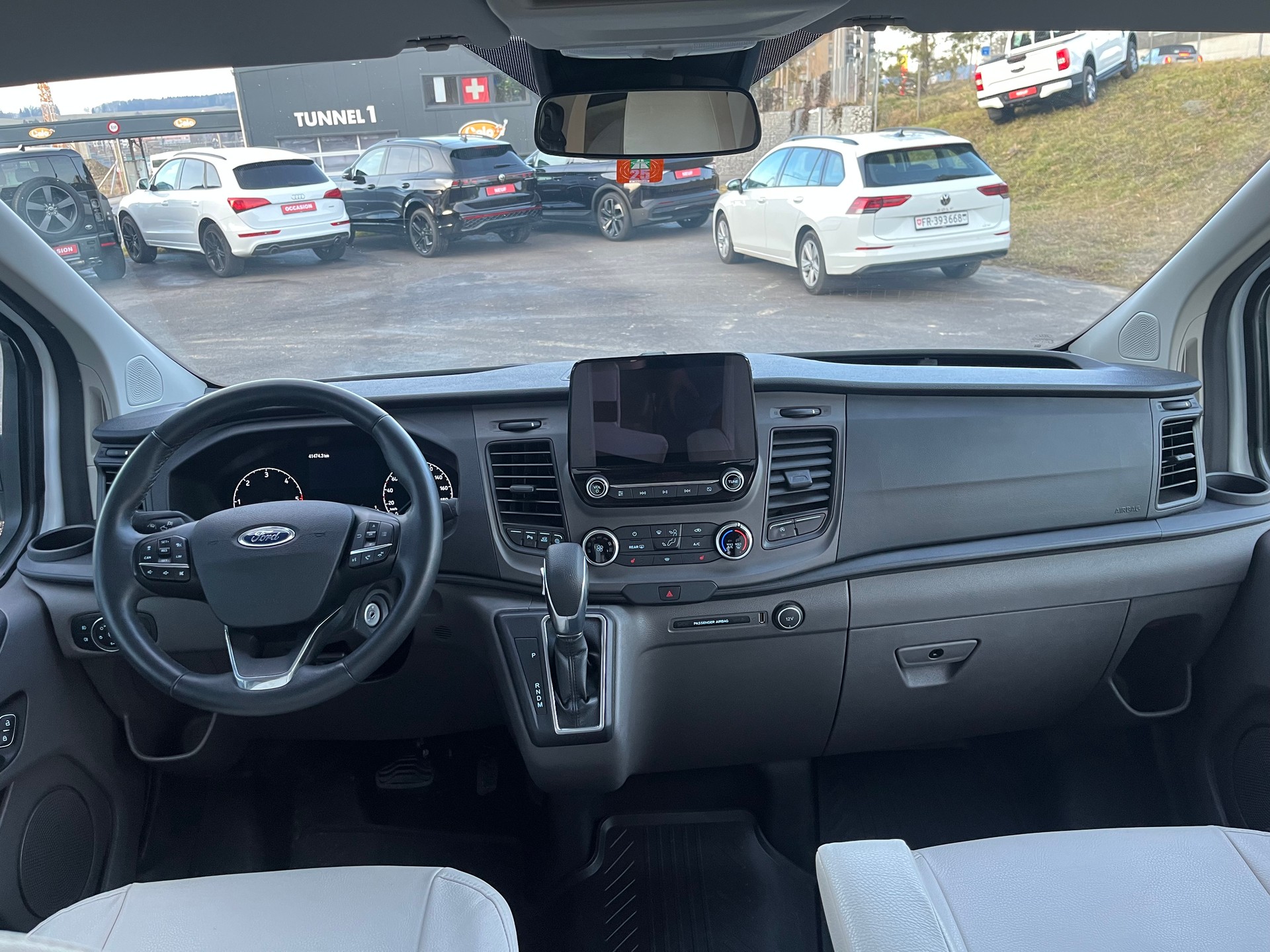 FORD Transit Custom 320 L1H1 Camper Dreamer Cap Land-image-8