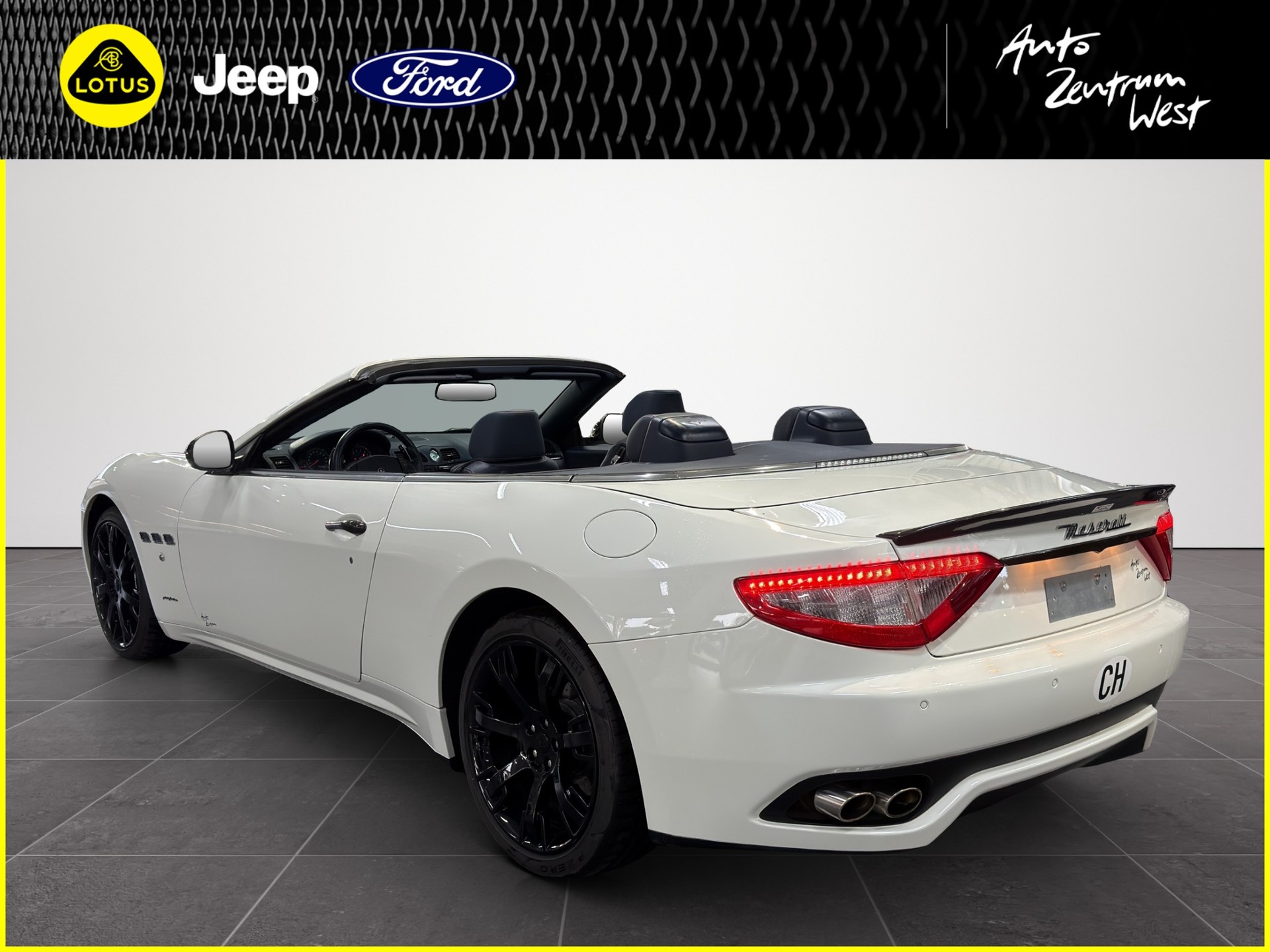 MASERATI GranCabrio Automatica-image-2