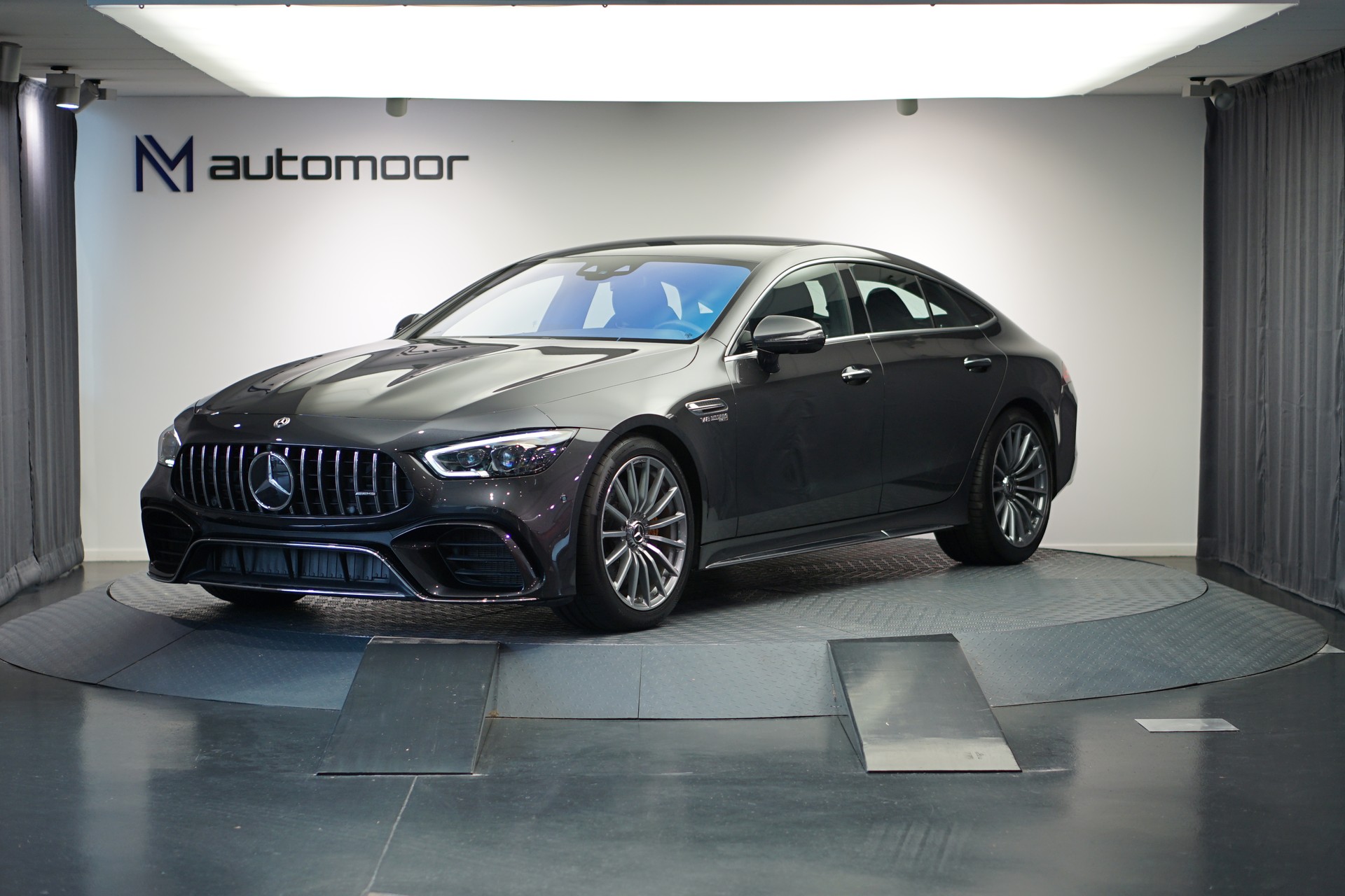 MERCEDES-BENZ AMG GT 4 63 S 4Matic+ Speedshift MCT *AHK* *Burmester* *Keramik Bremsanlage*-image-0